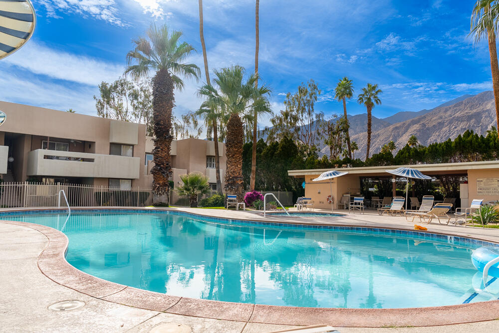 1268 E Ramon RD Unit: 9