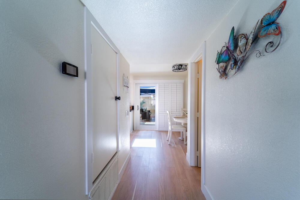 1268 E Ramon RD Unit: 9