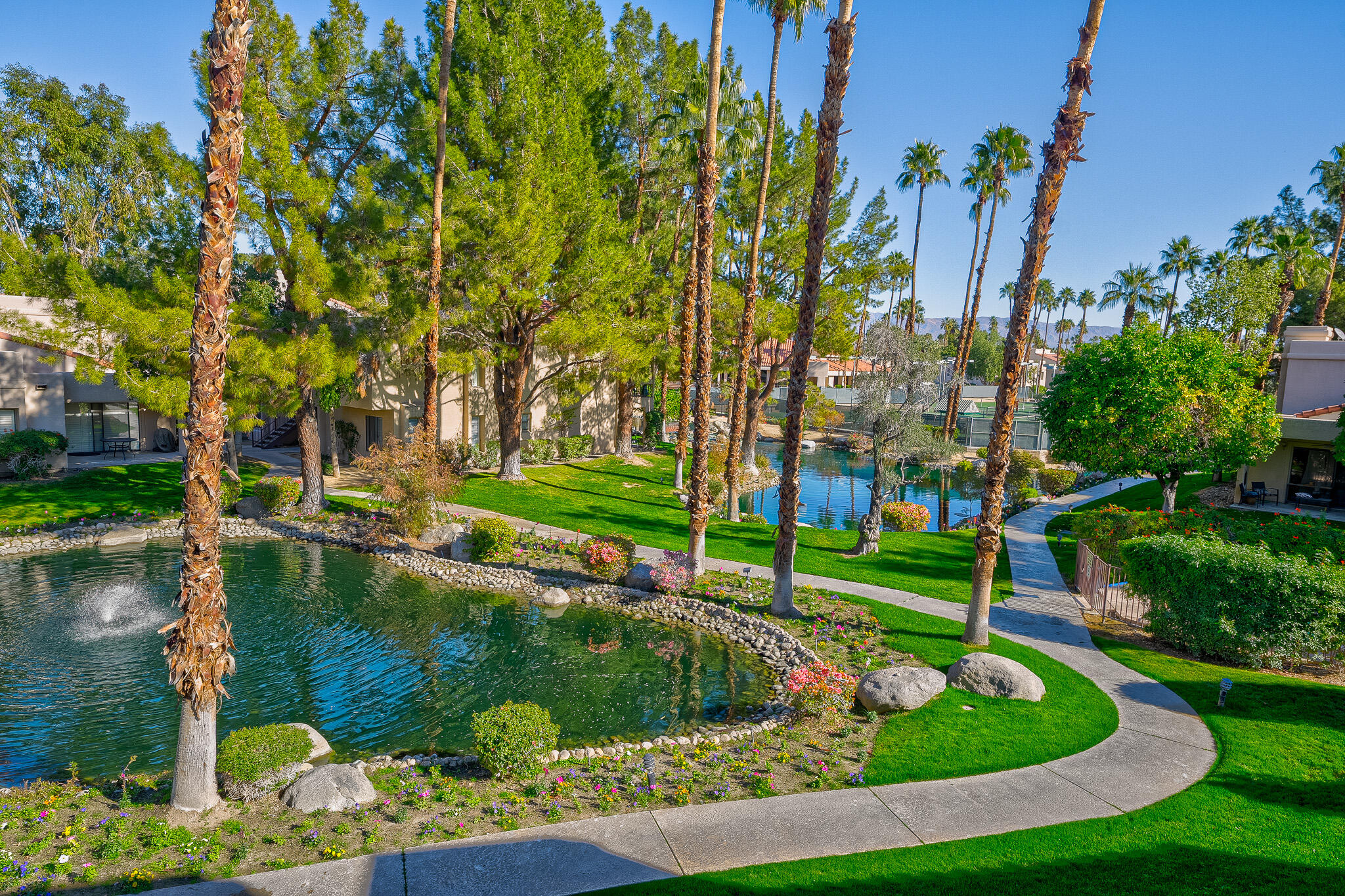 35200 Cathedral Canyon DR Unit: 92