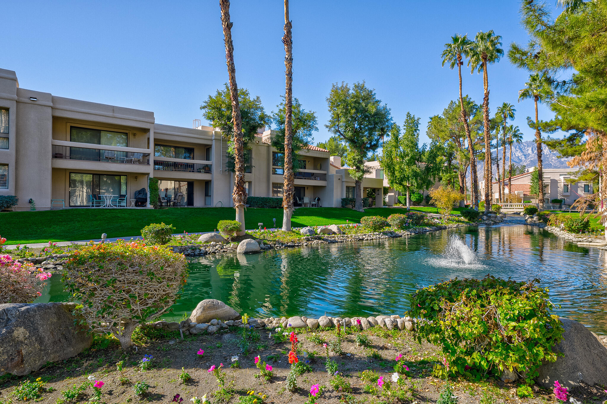 35200 Cathedral Canyon DR Unit: 92