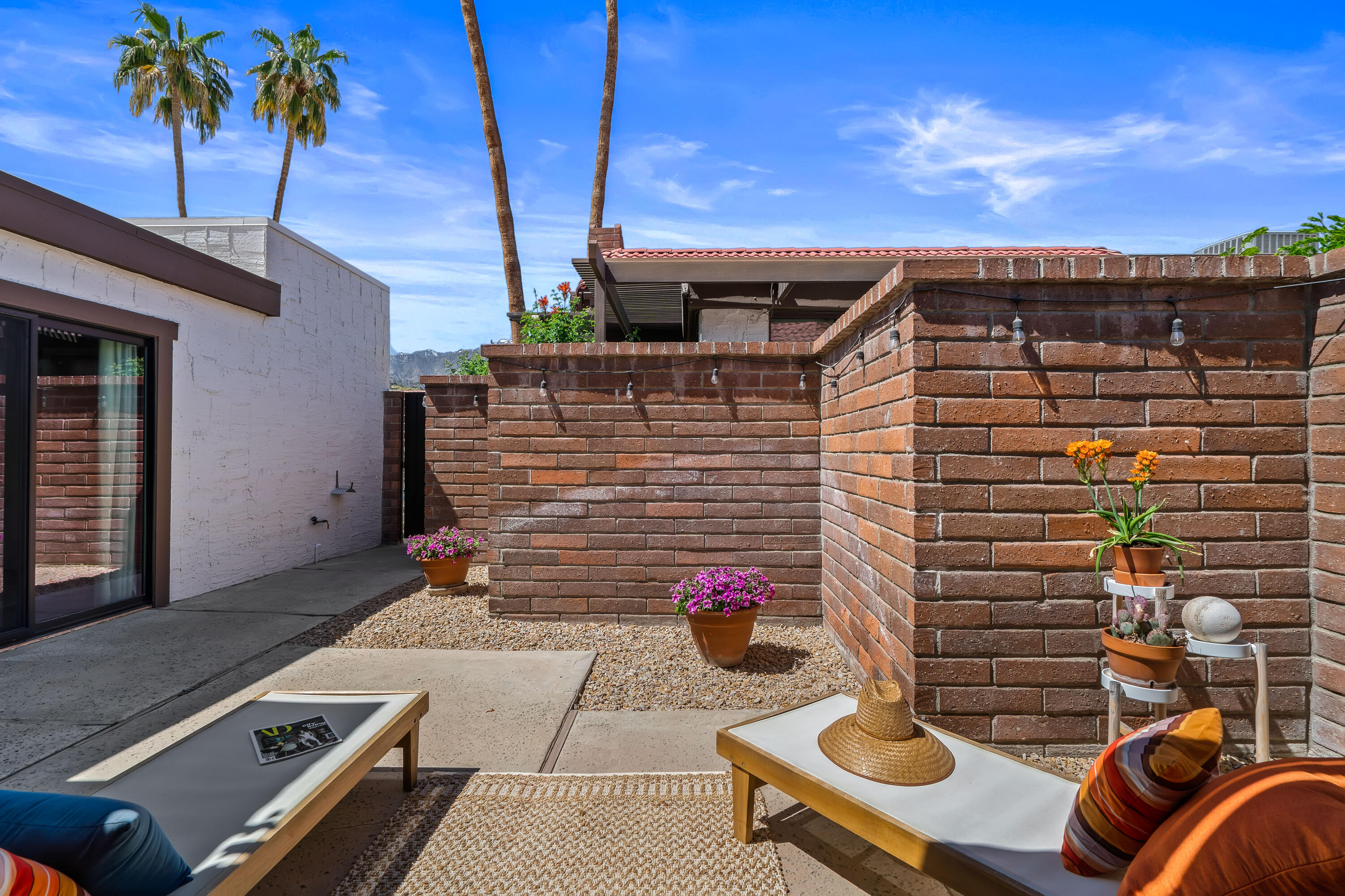 2487 S Gene Autry TRL Unit: C