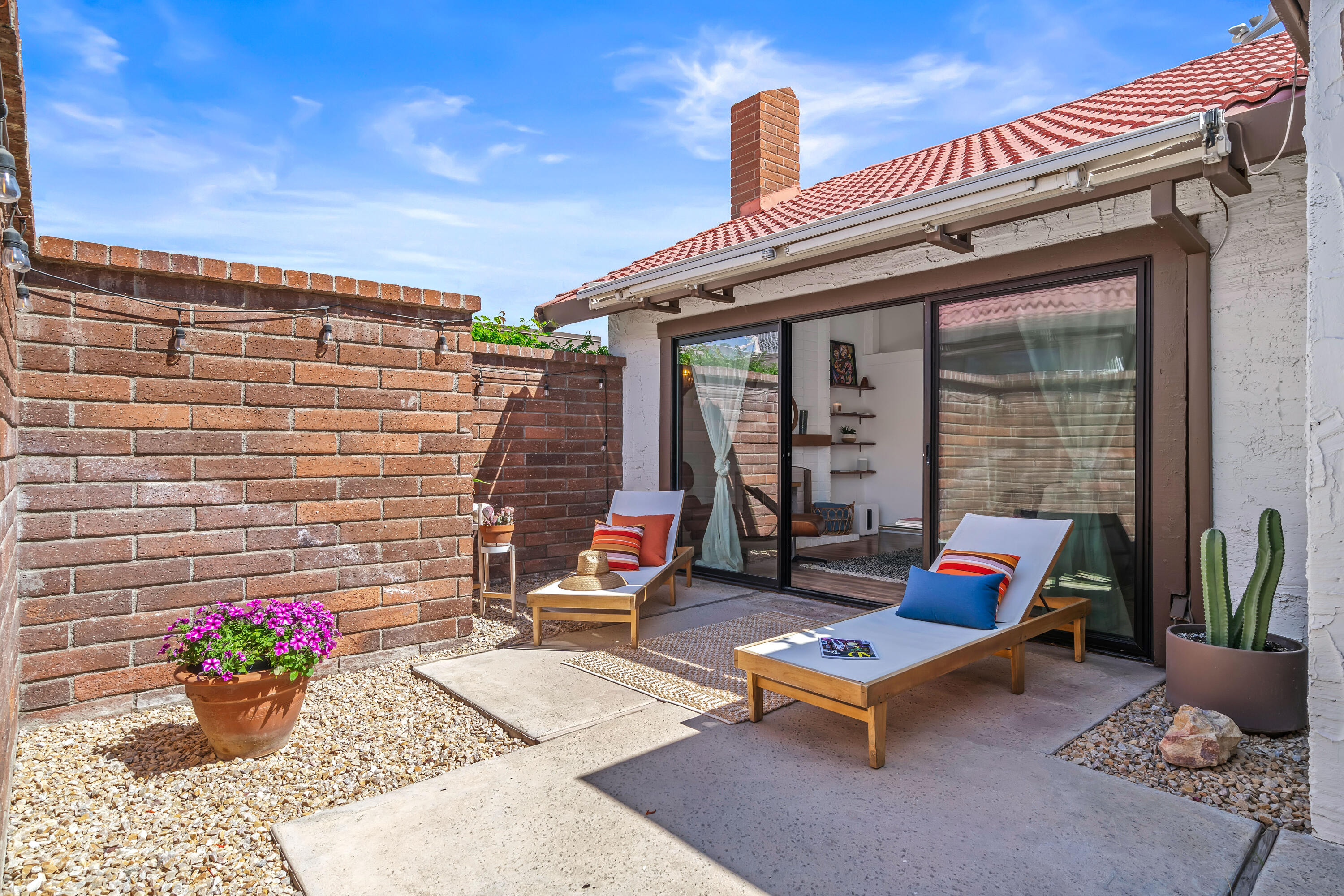 2487 S Gene Autry TRL Unit: C