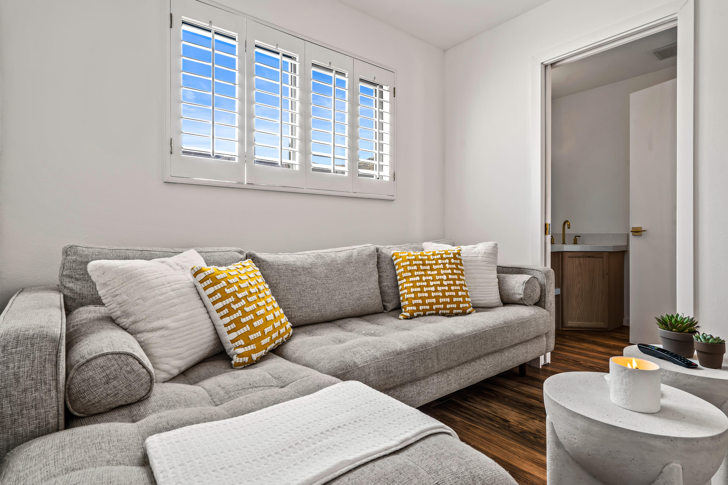 2487 S Gene Autry TRL Unit: C