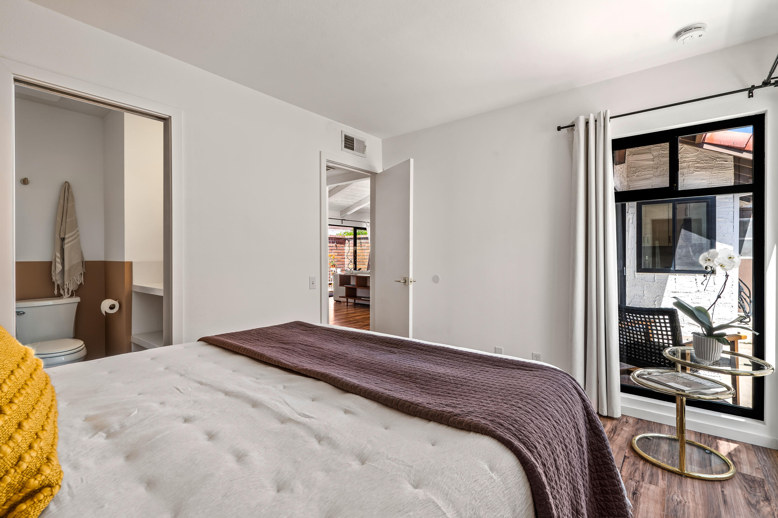 2487 S Gene Autry TRL Unit: C