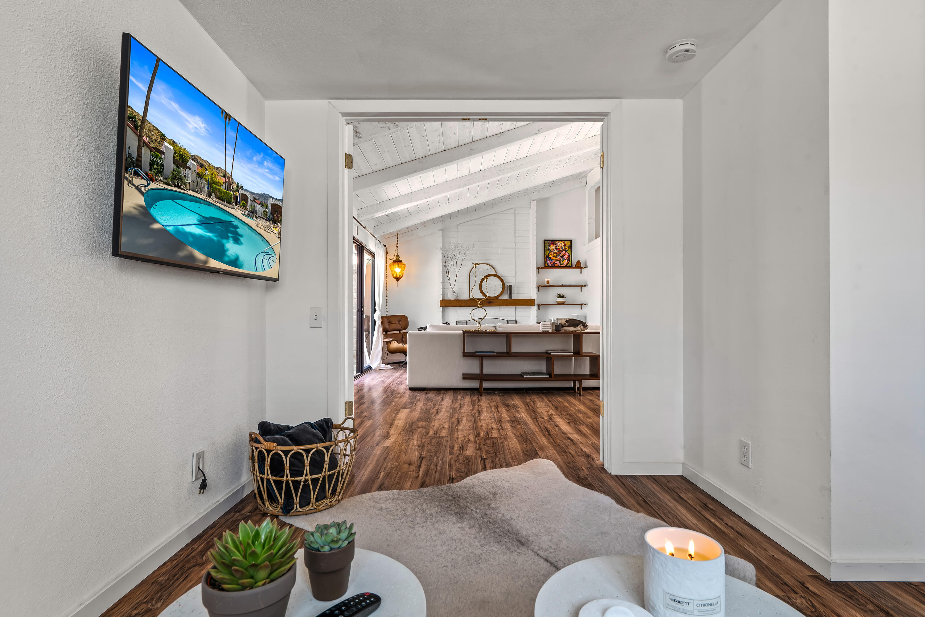 2487 S Gene Autry TRL Unit: C