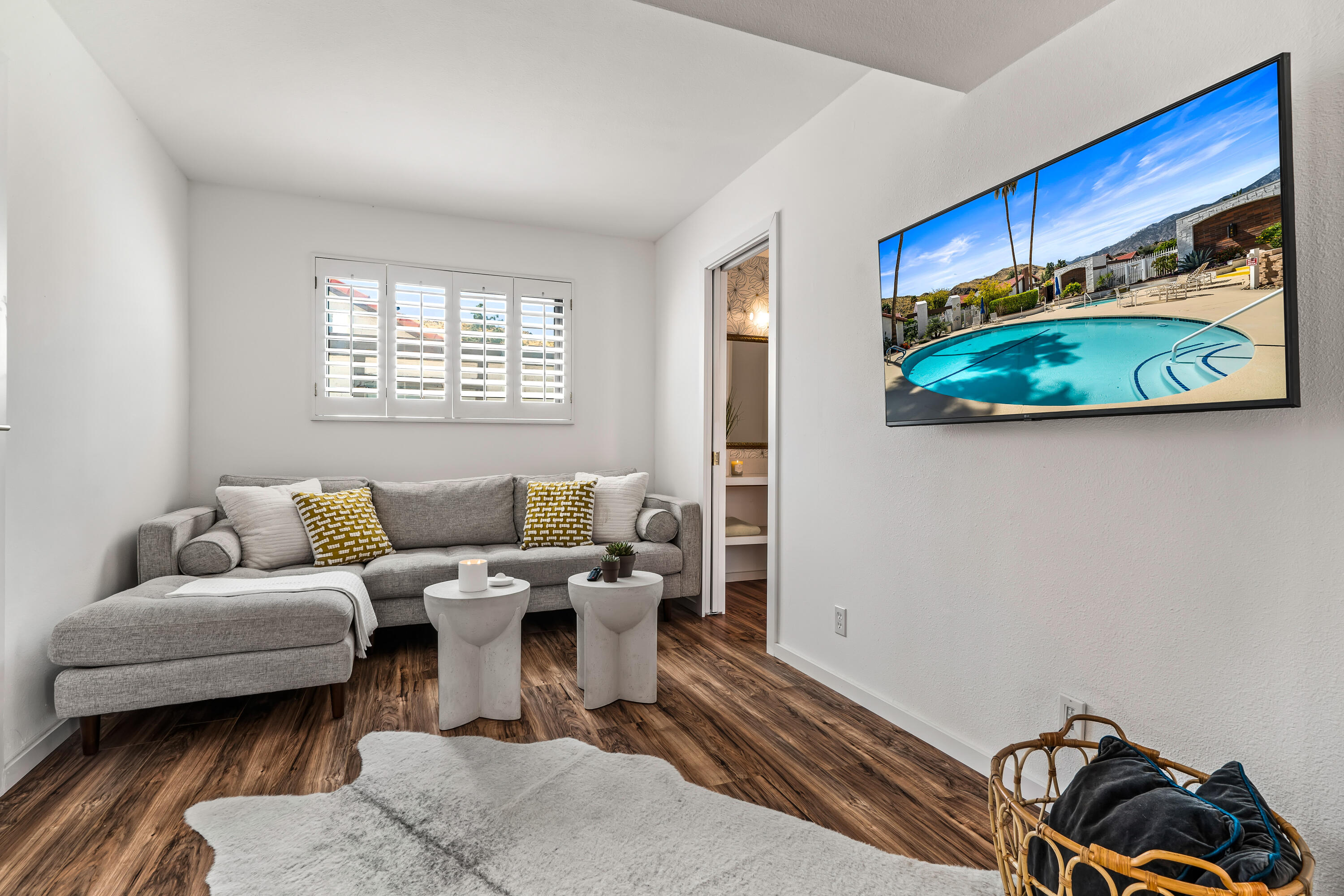 2487 S Gene Autry TRL Unit: C