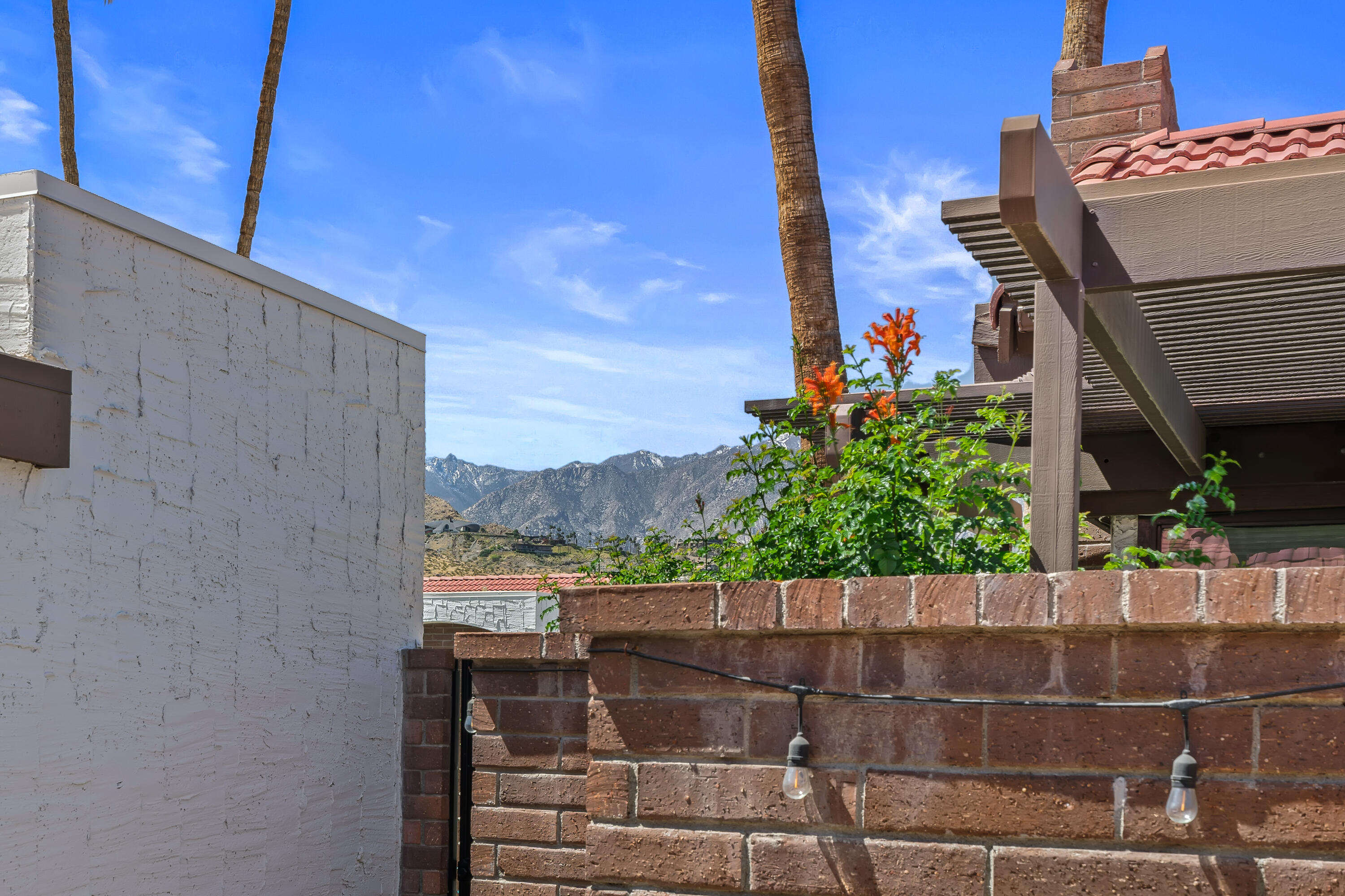 2487 S Gene Autry TRL Unit: C