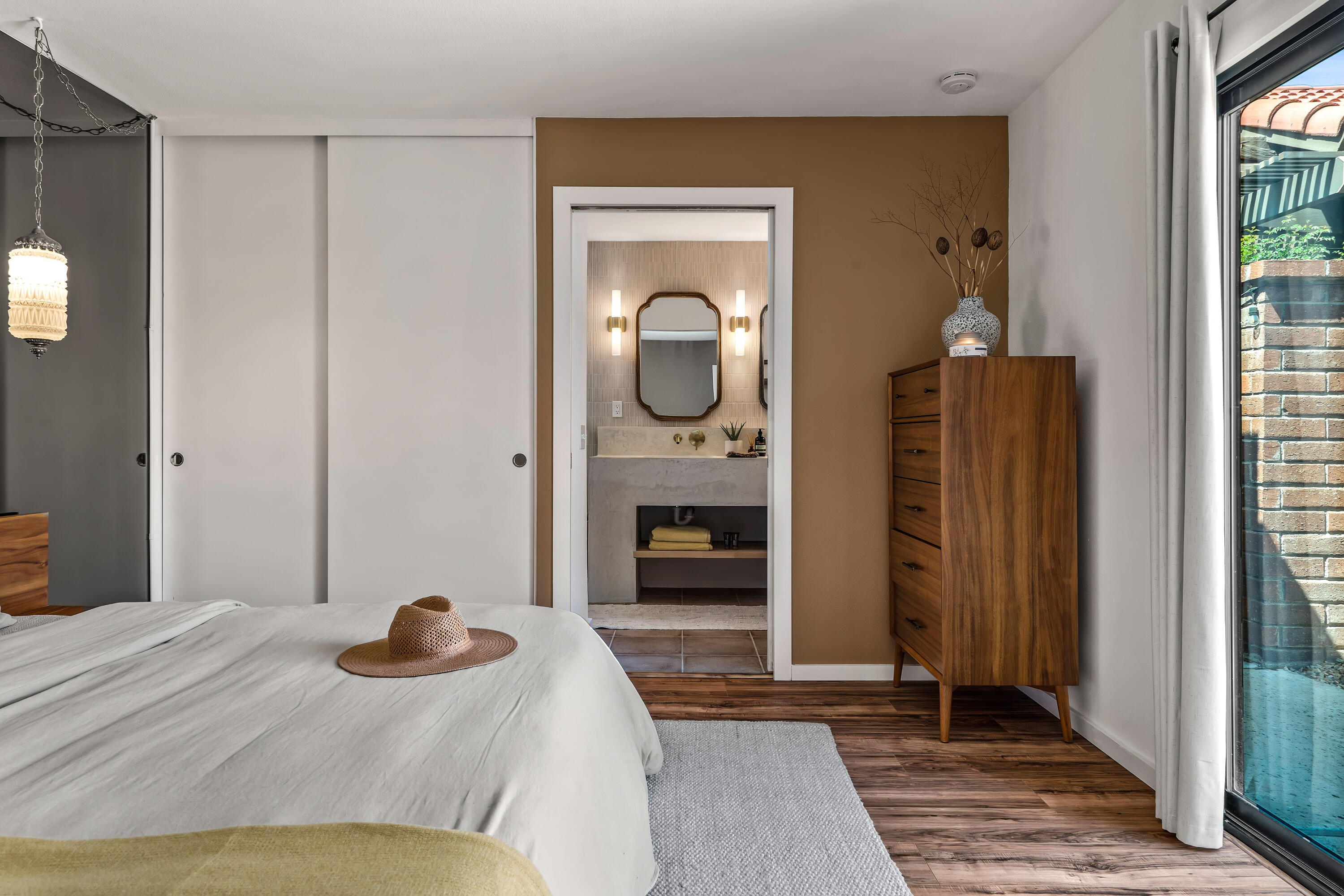 2487 S Gene Autry TRL Unit: C