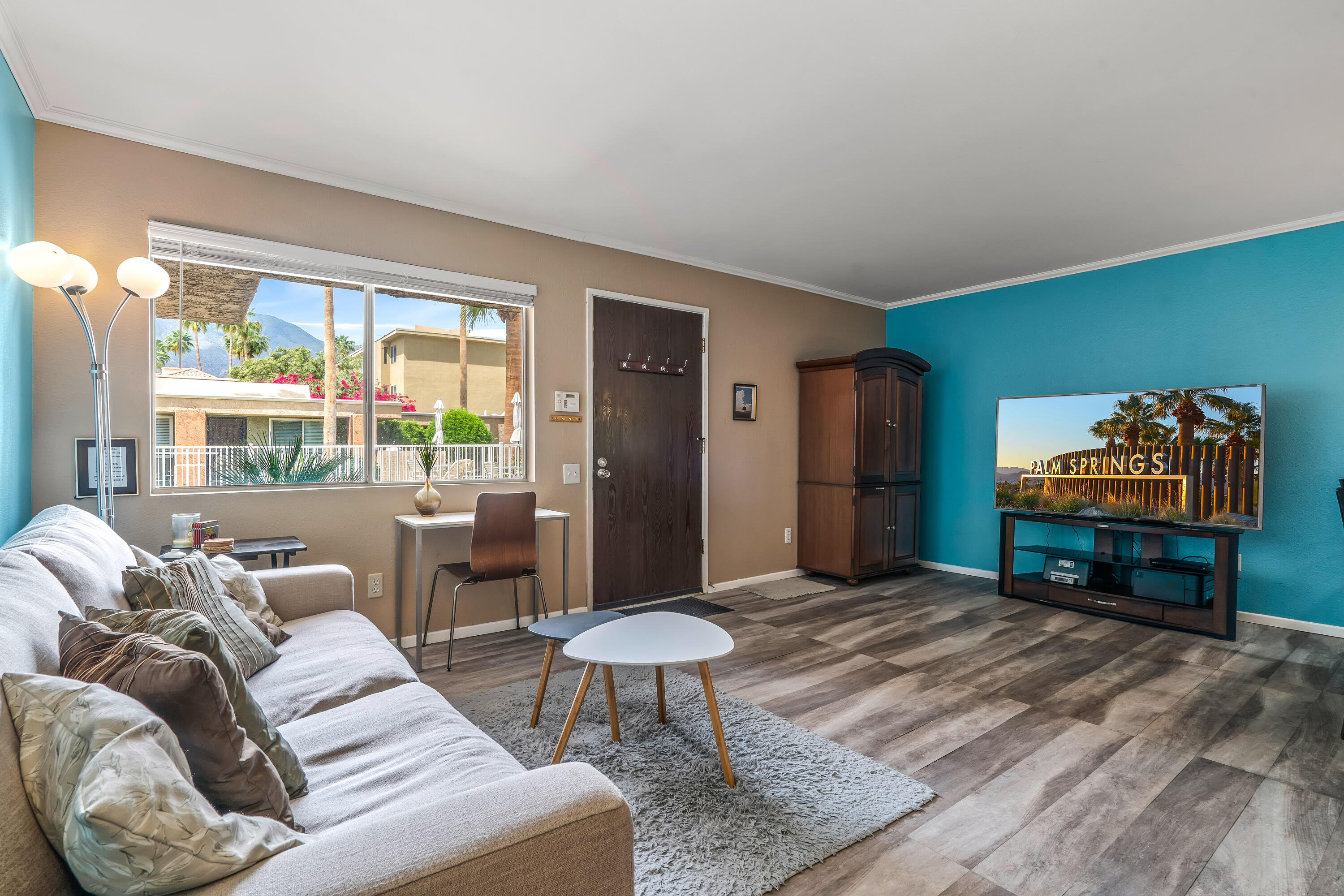 365 N Saturmino DR Unit: 15