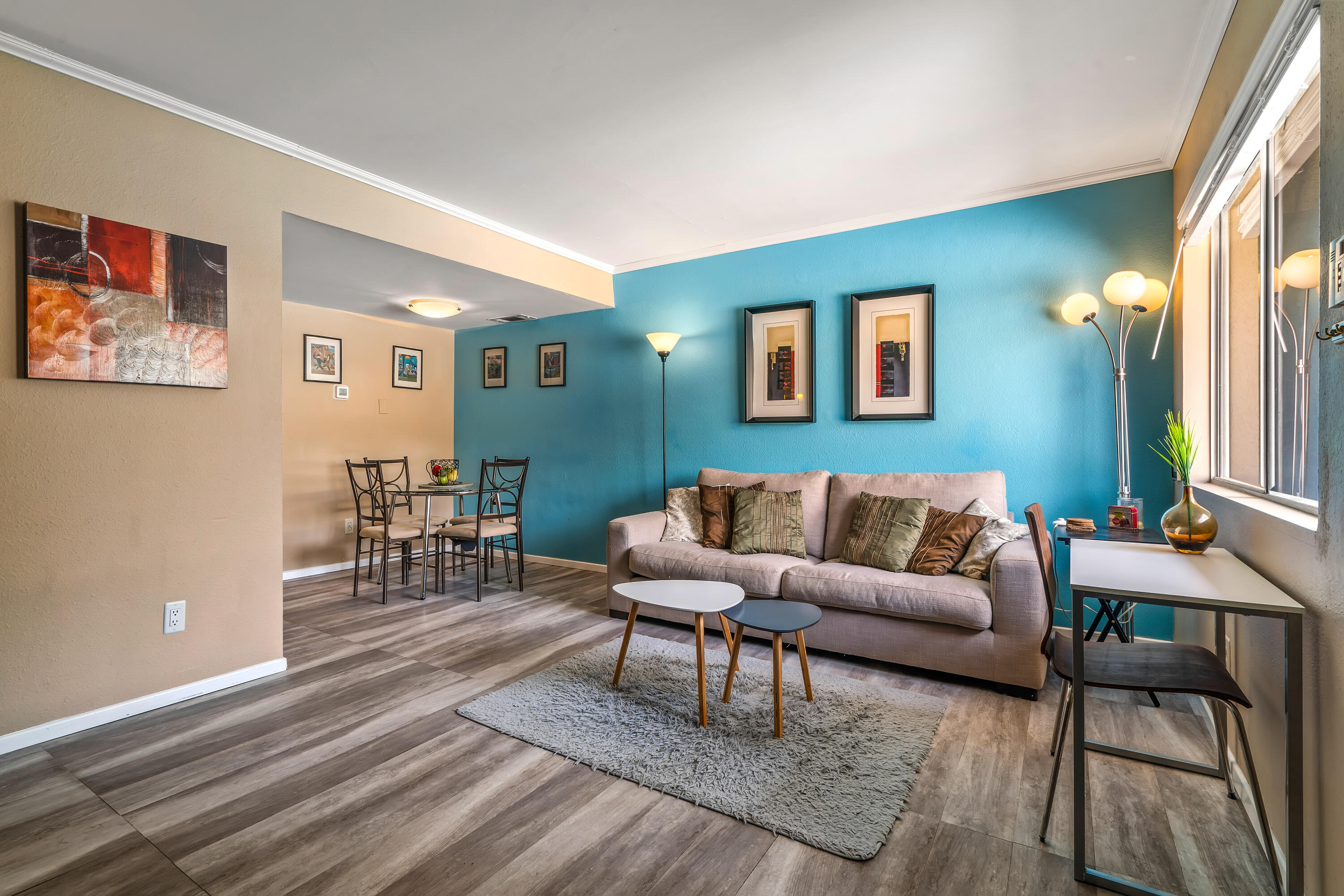 365 N Saturmino DR Unit: 15