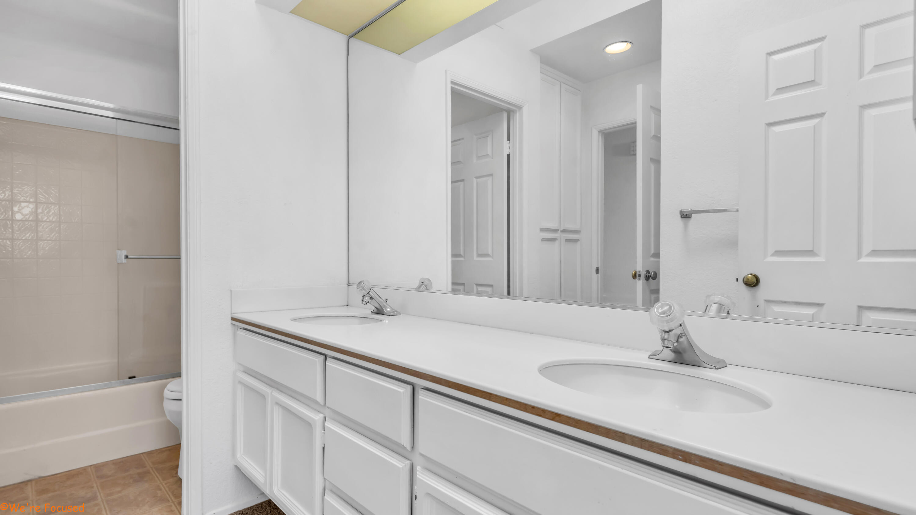 401 S El Cielo RD Unit: 74