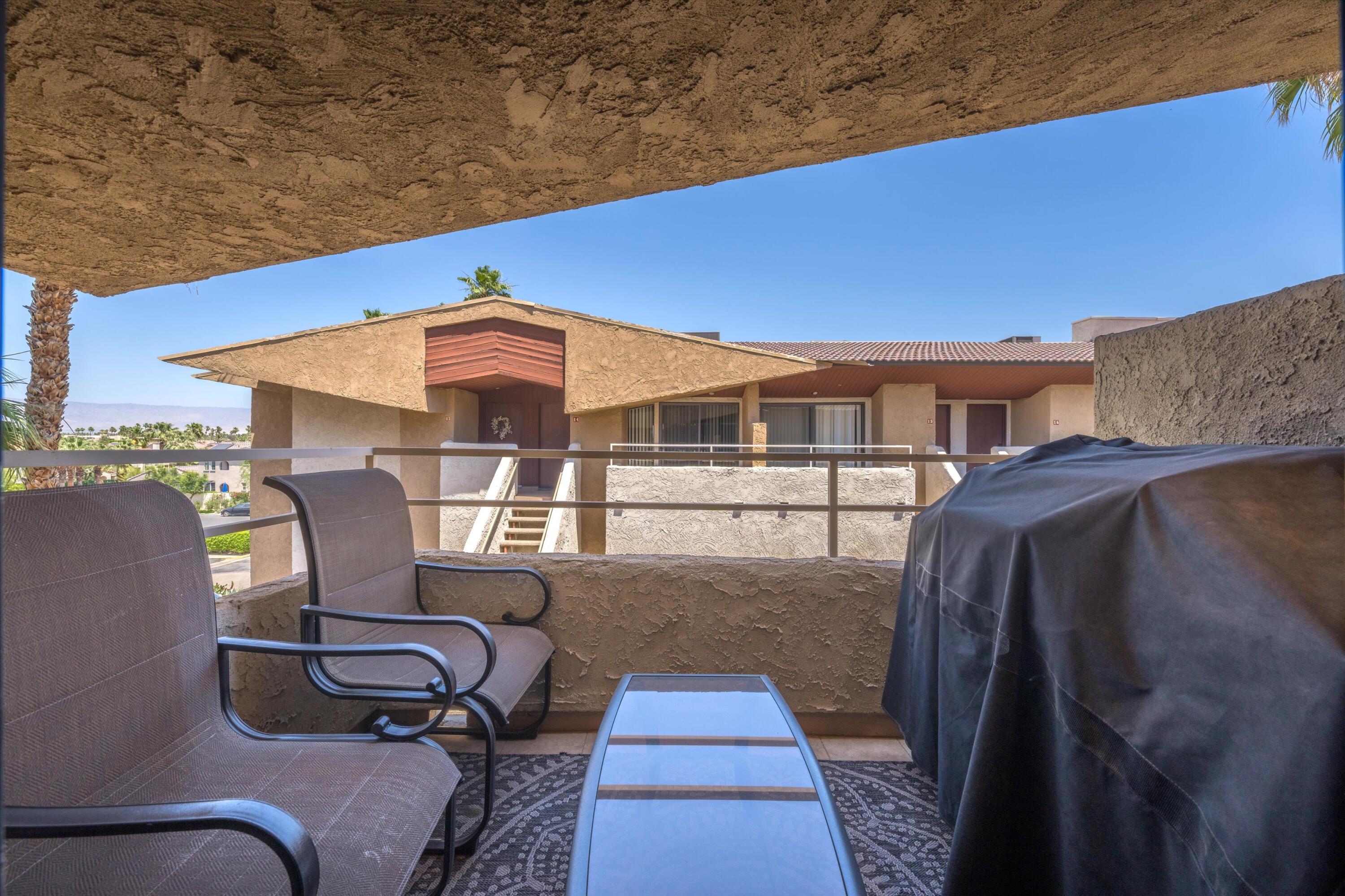 471 S Calle El Segundo Unit: C14