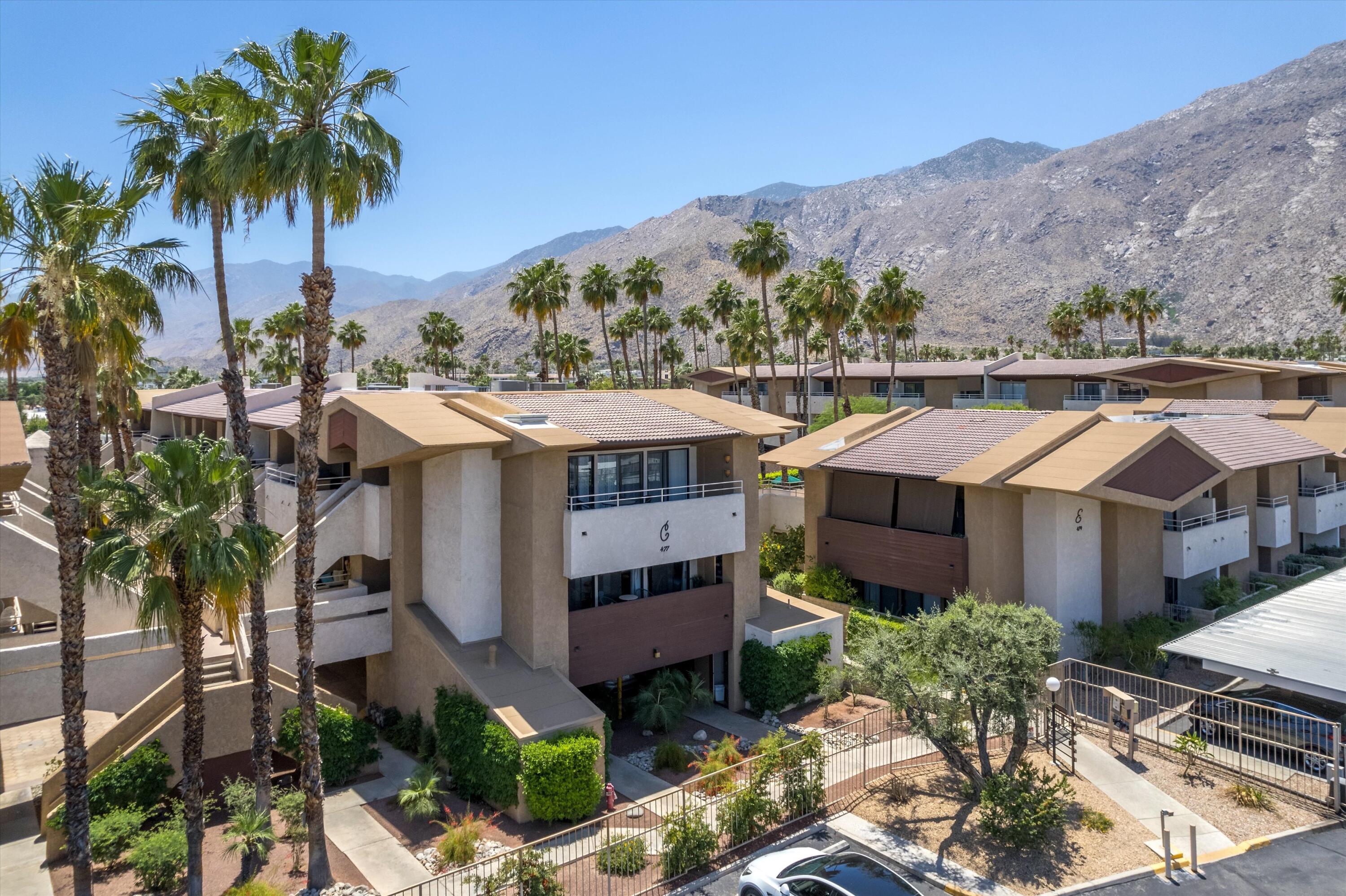 471 S Calle El Segundo Unit: C14