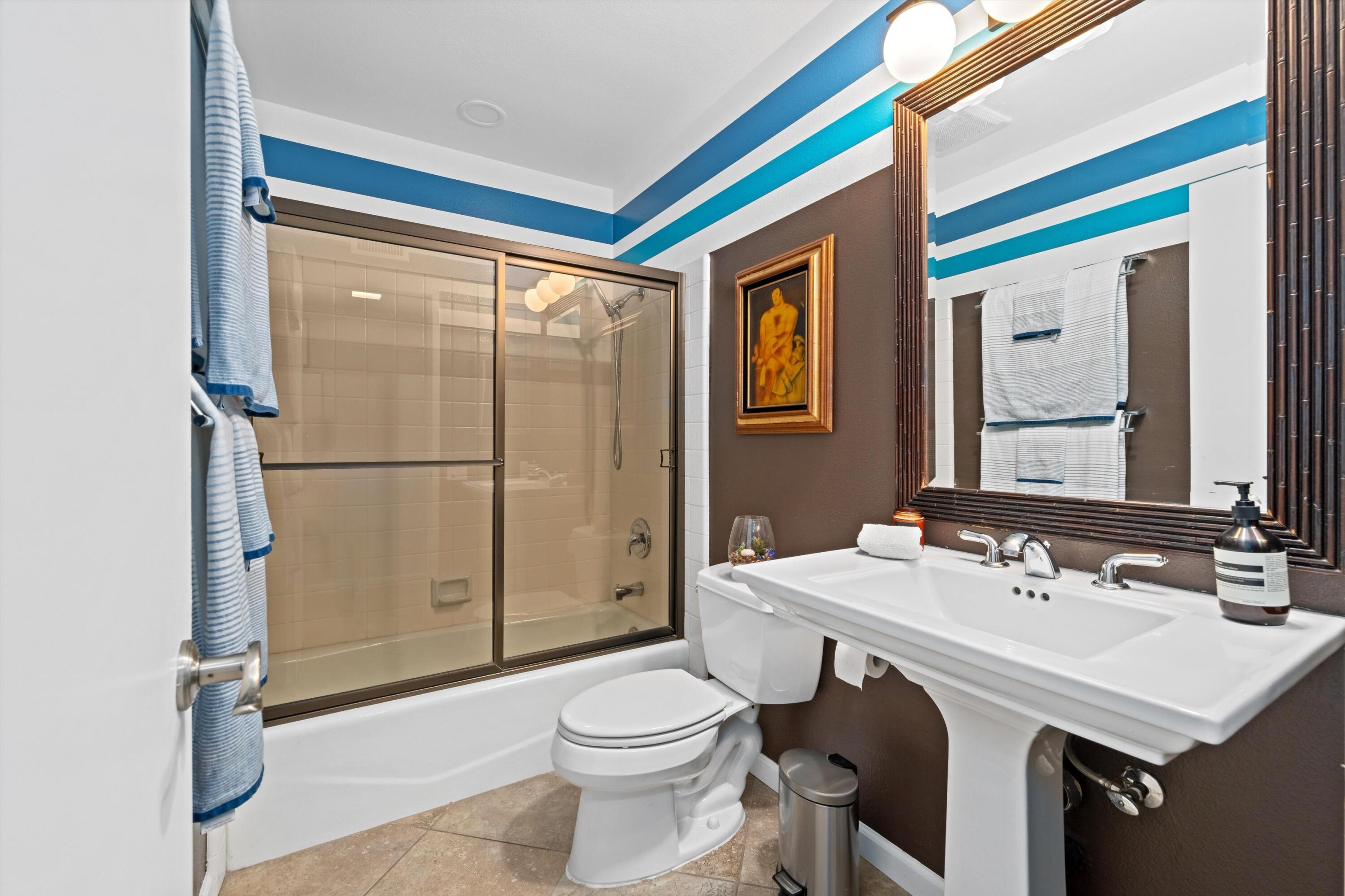 1150 E Palm Canyon DR Unit: 28