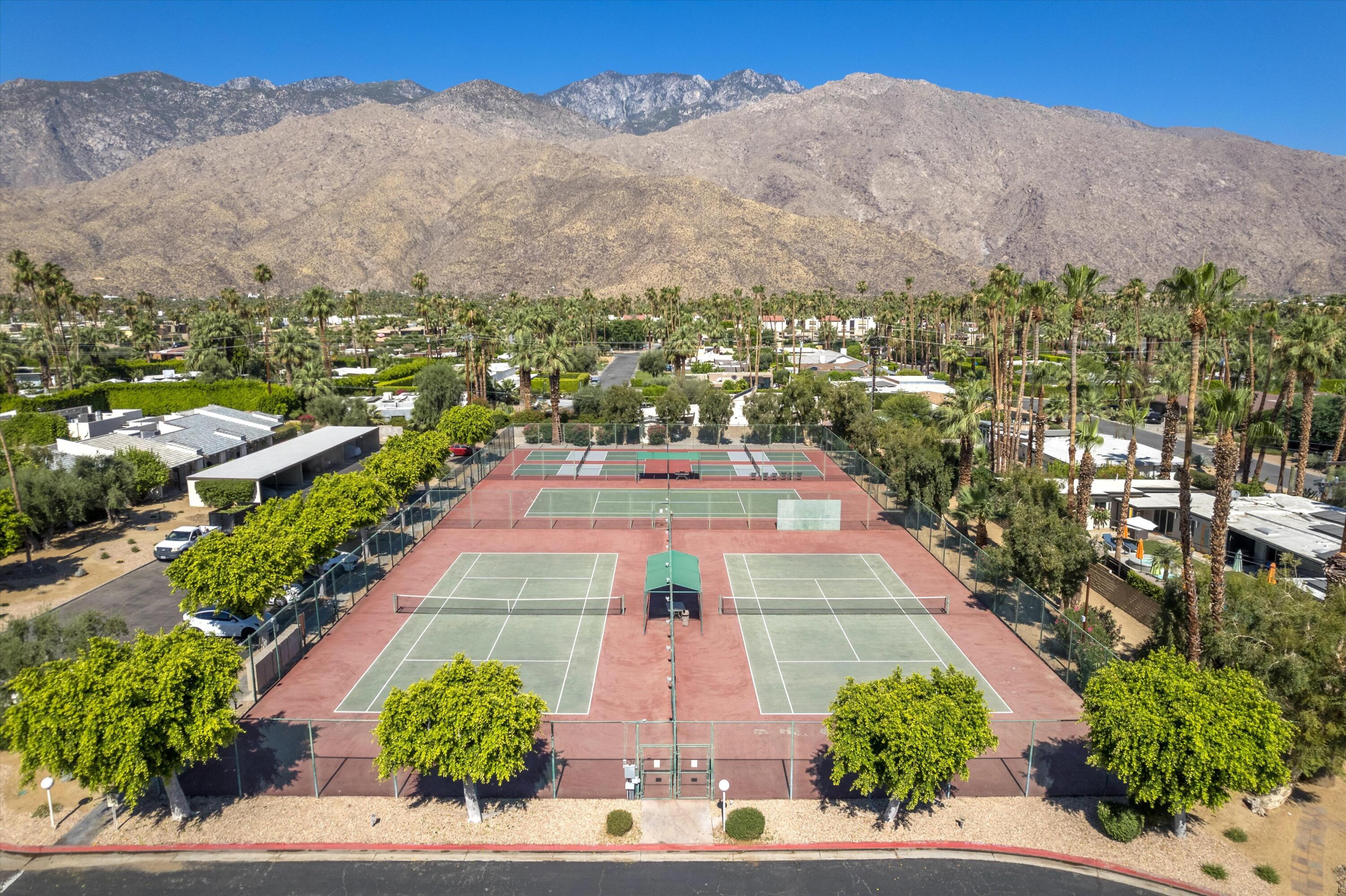 1150 E Palm Canyon DR Unit: 28
