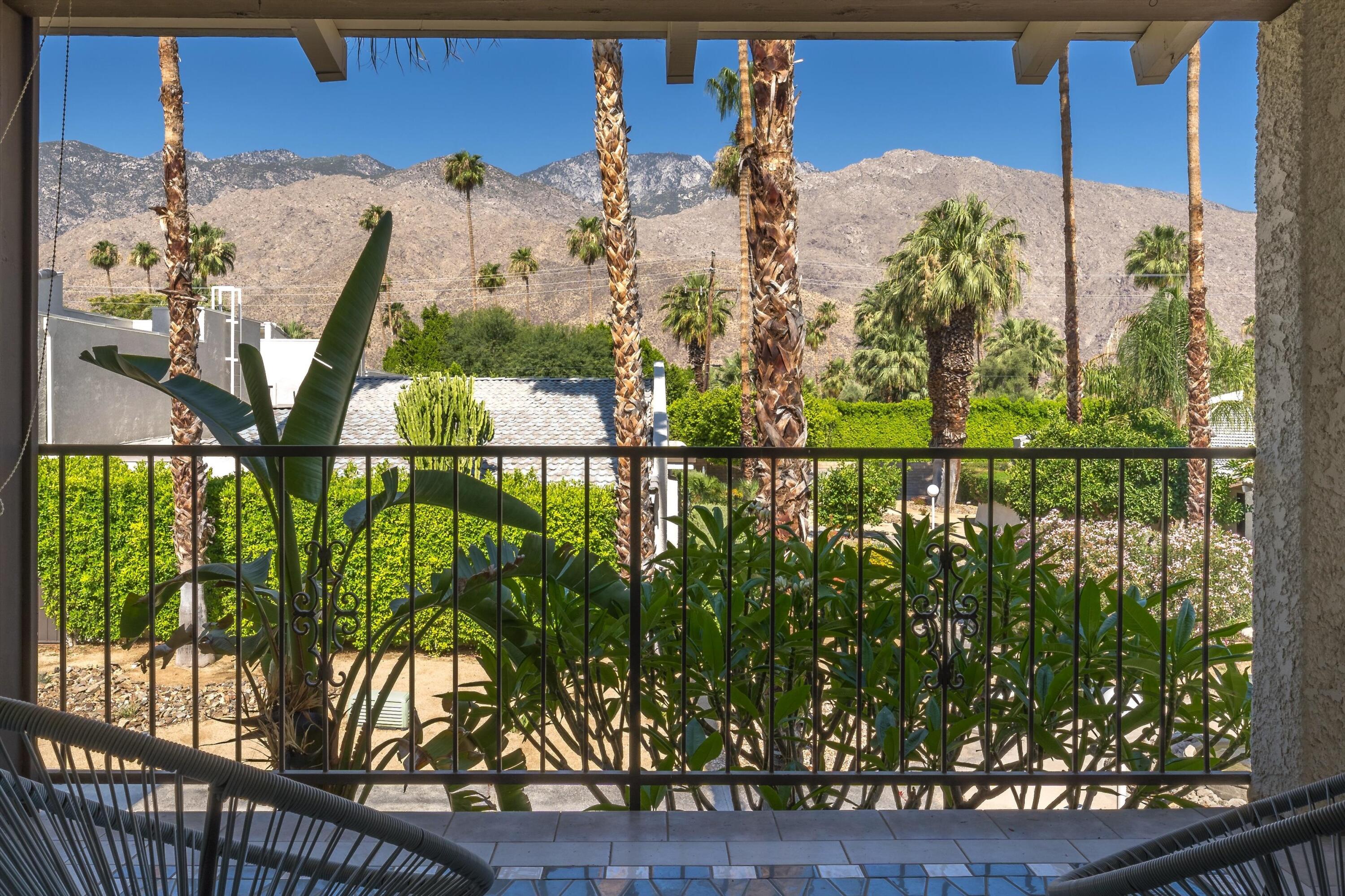 1150 E Palm Canyon DR Unit: 28