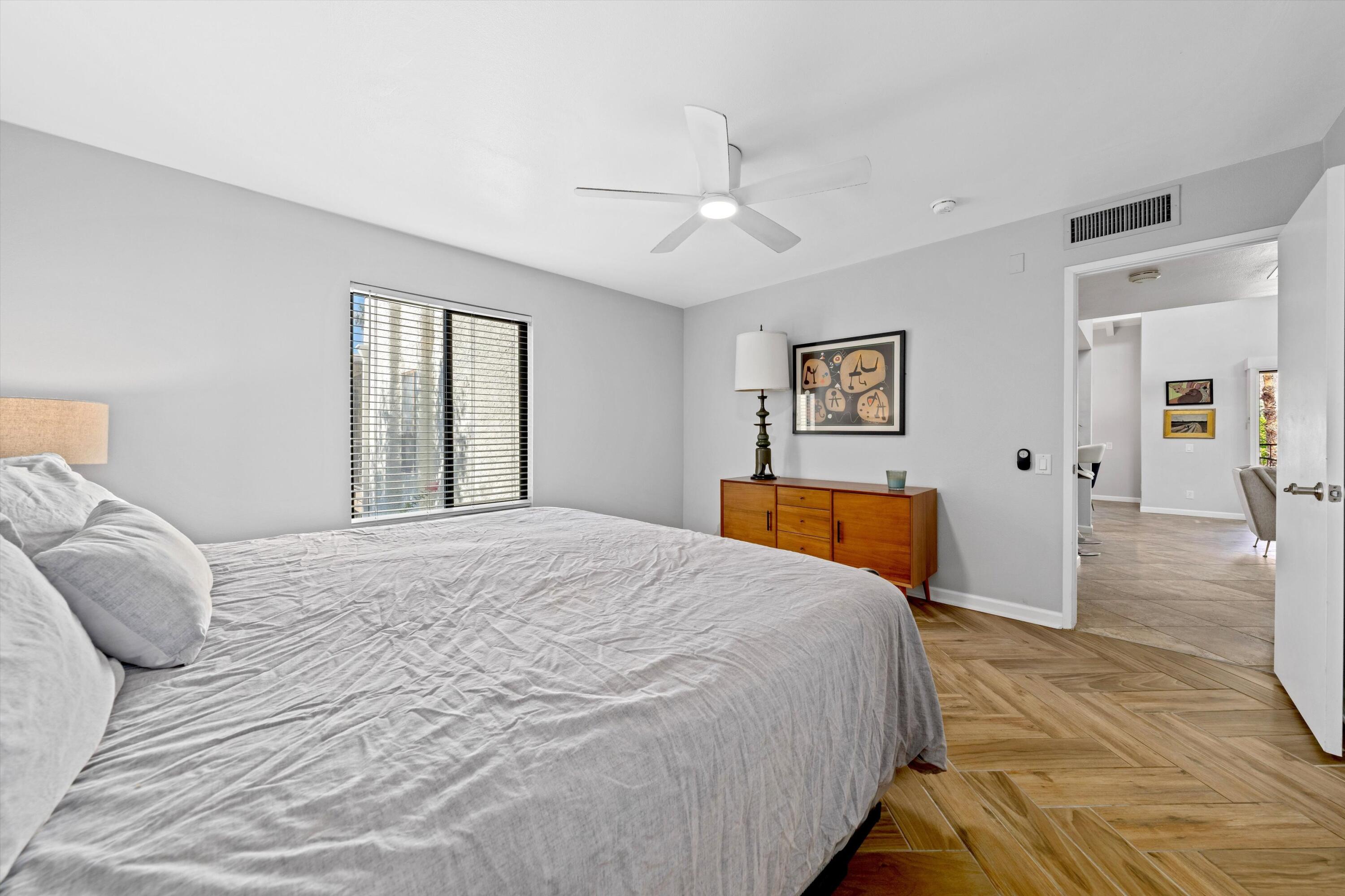 1150 E Palm Canyon DR Unit: 28