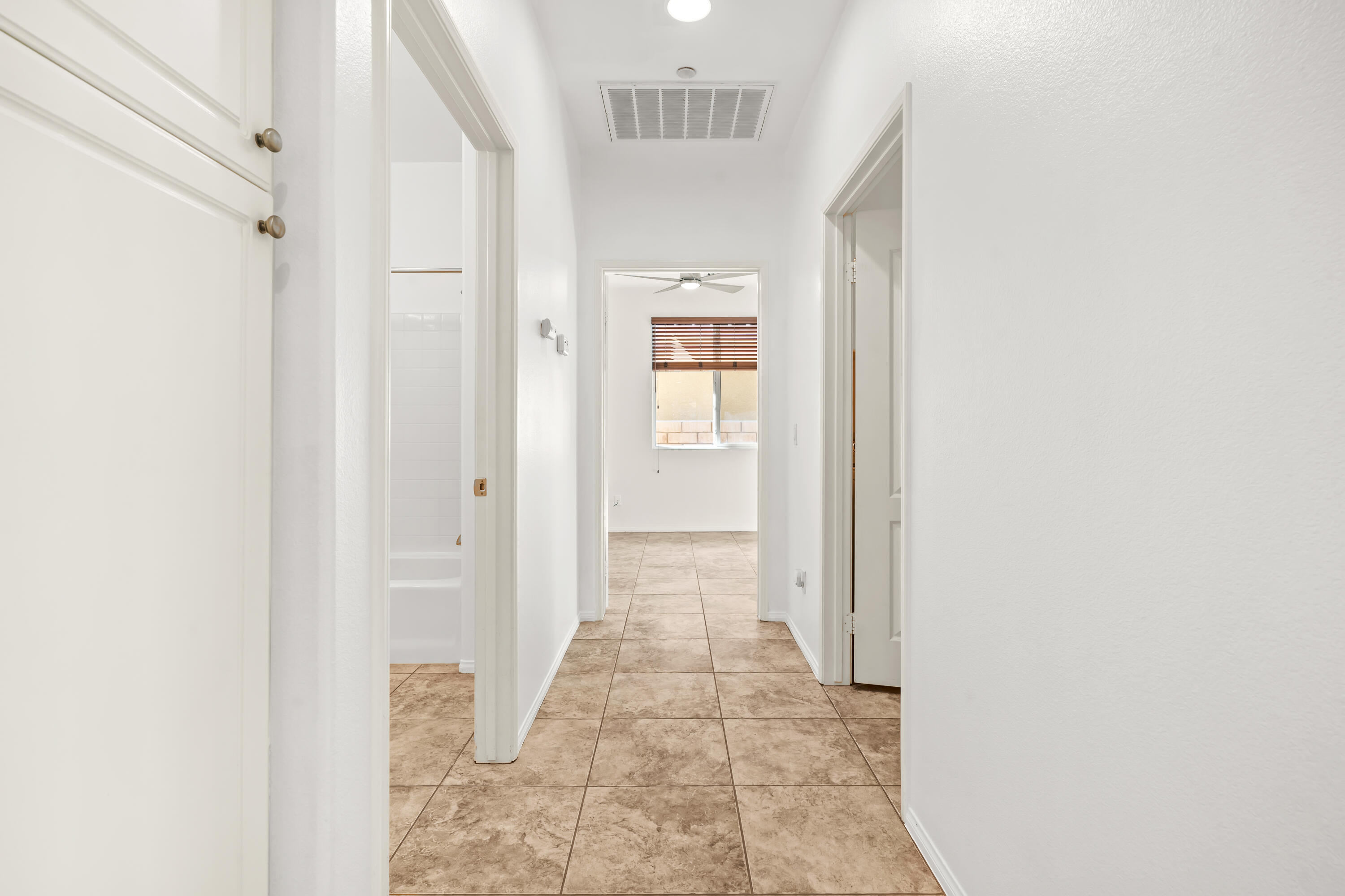 2651 Desert Breeze WAY