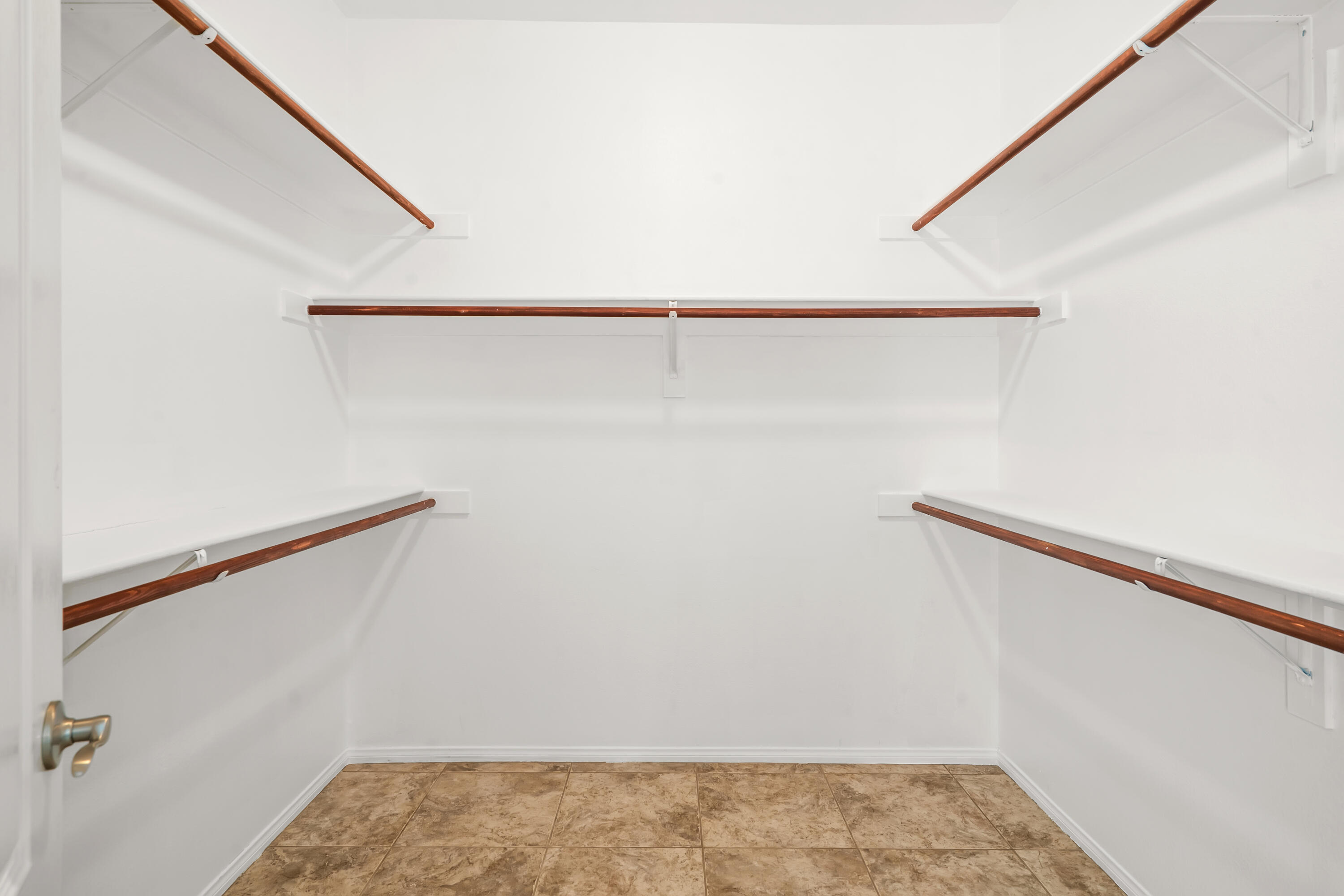 2651 Desert Breeze WAY