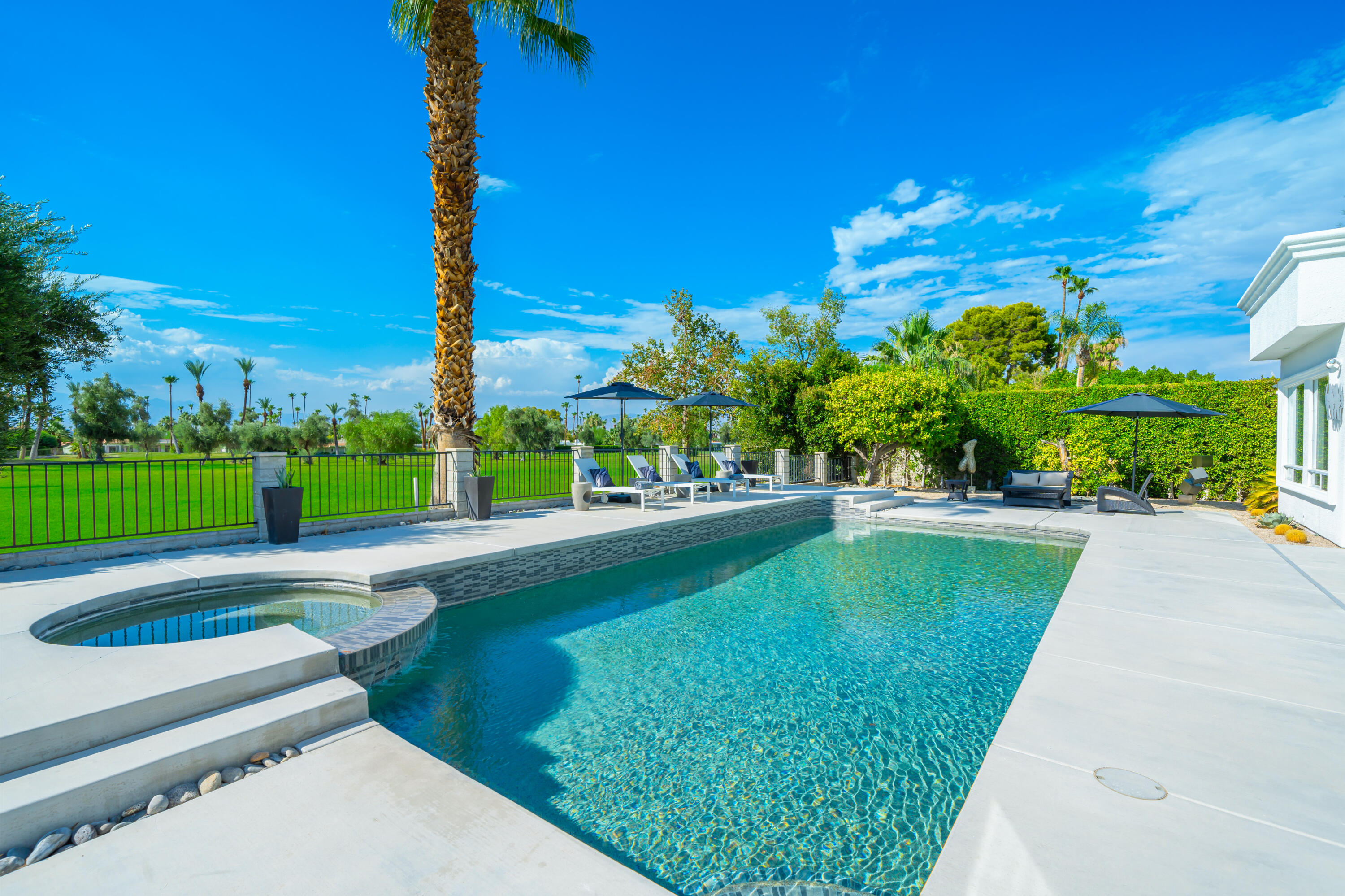 1488 Murray Canyon DR