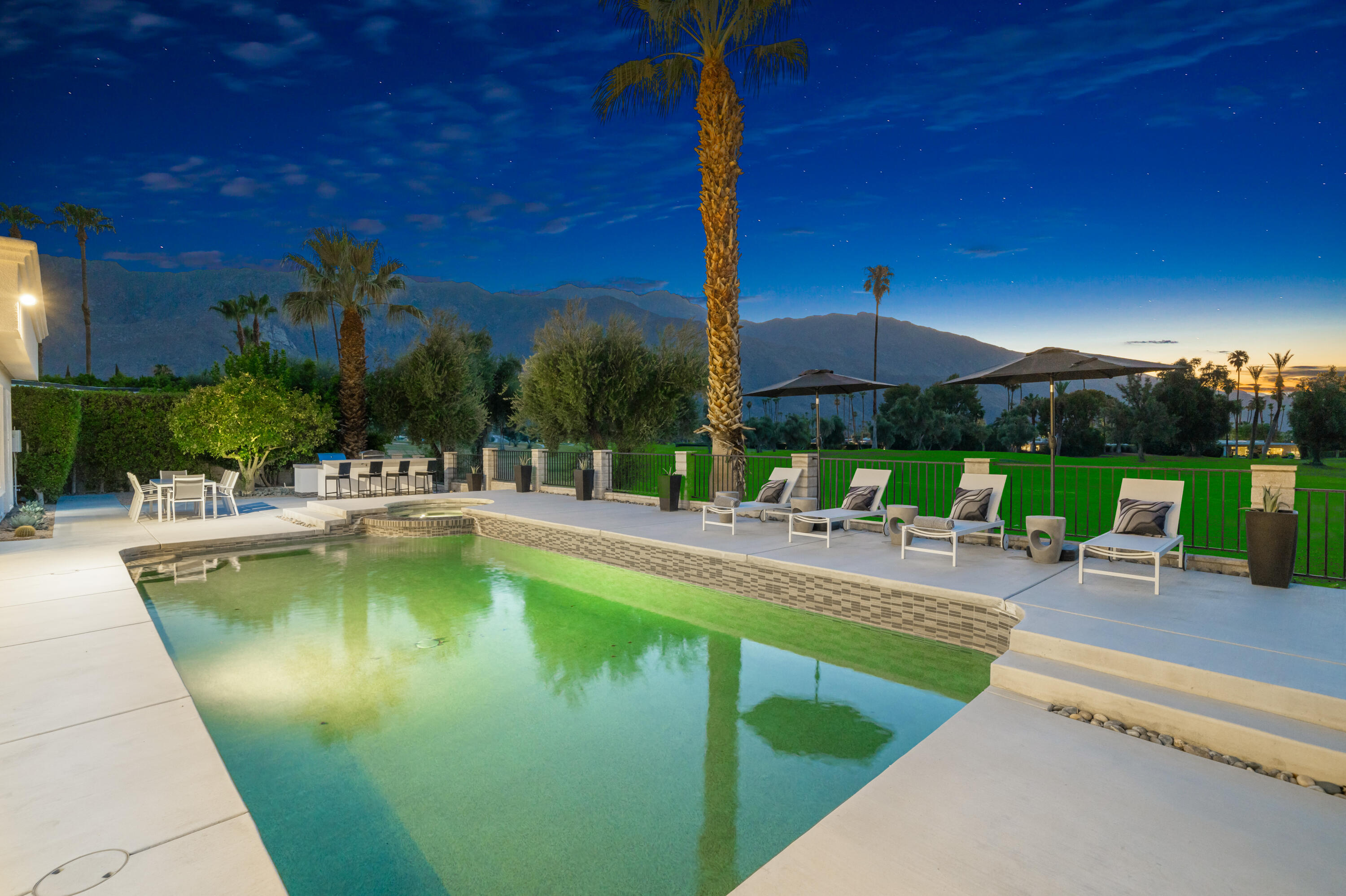 1488 Murray Canyon DR