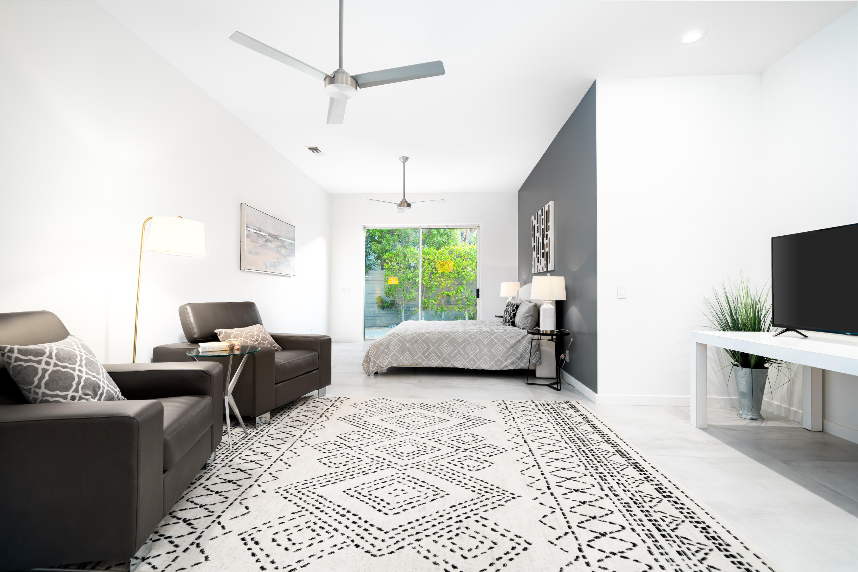 1488 Murray Canyon DR