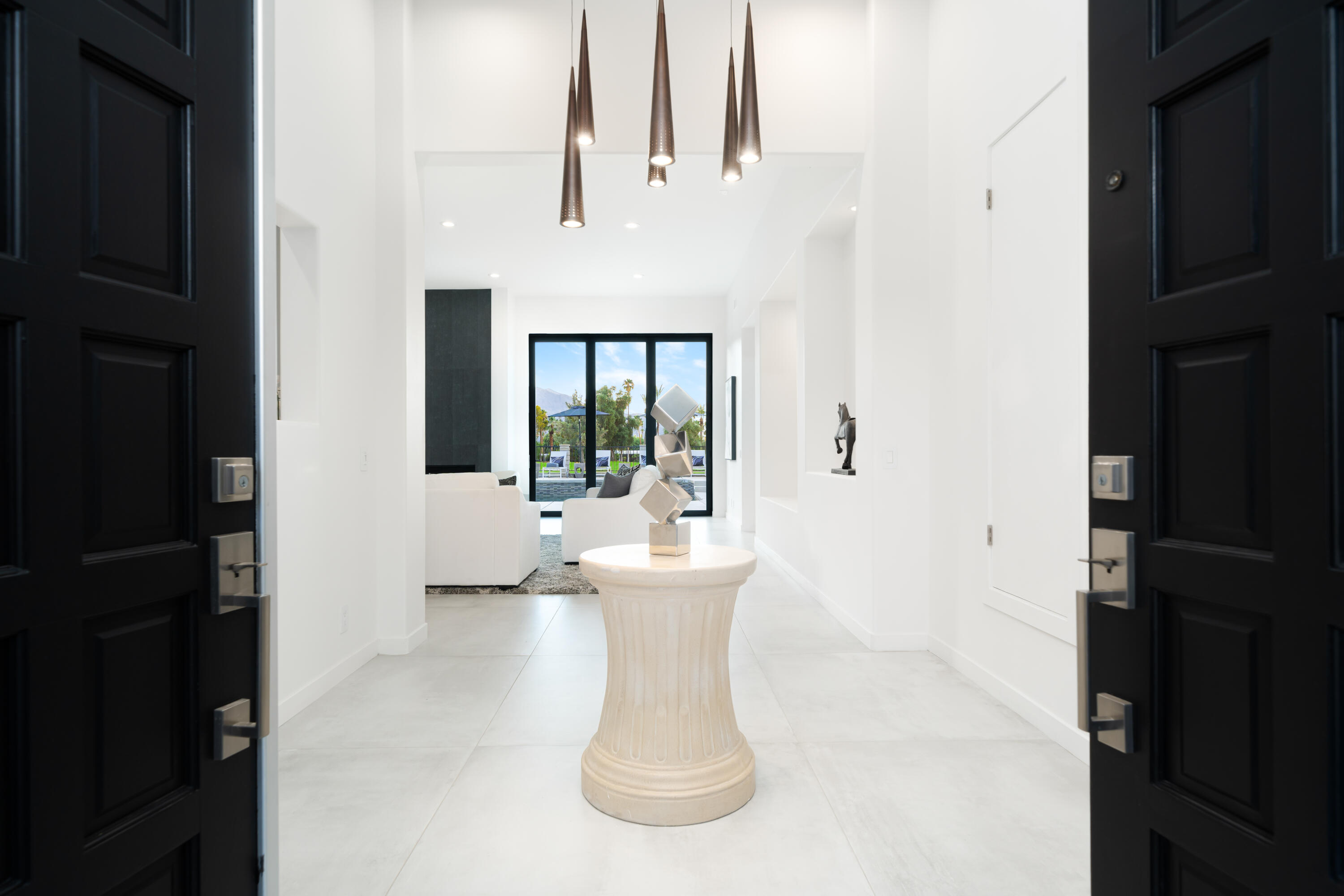 1488 Murray Canyon DR