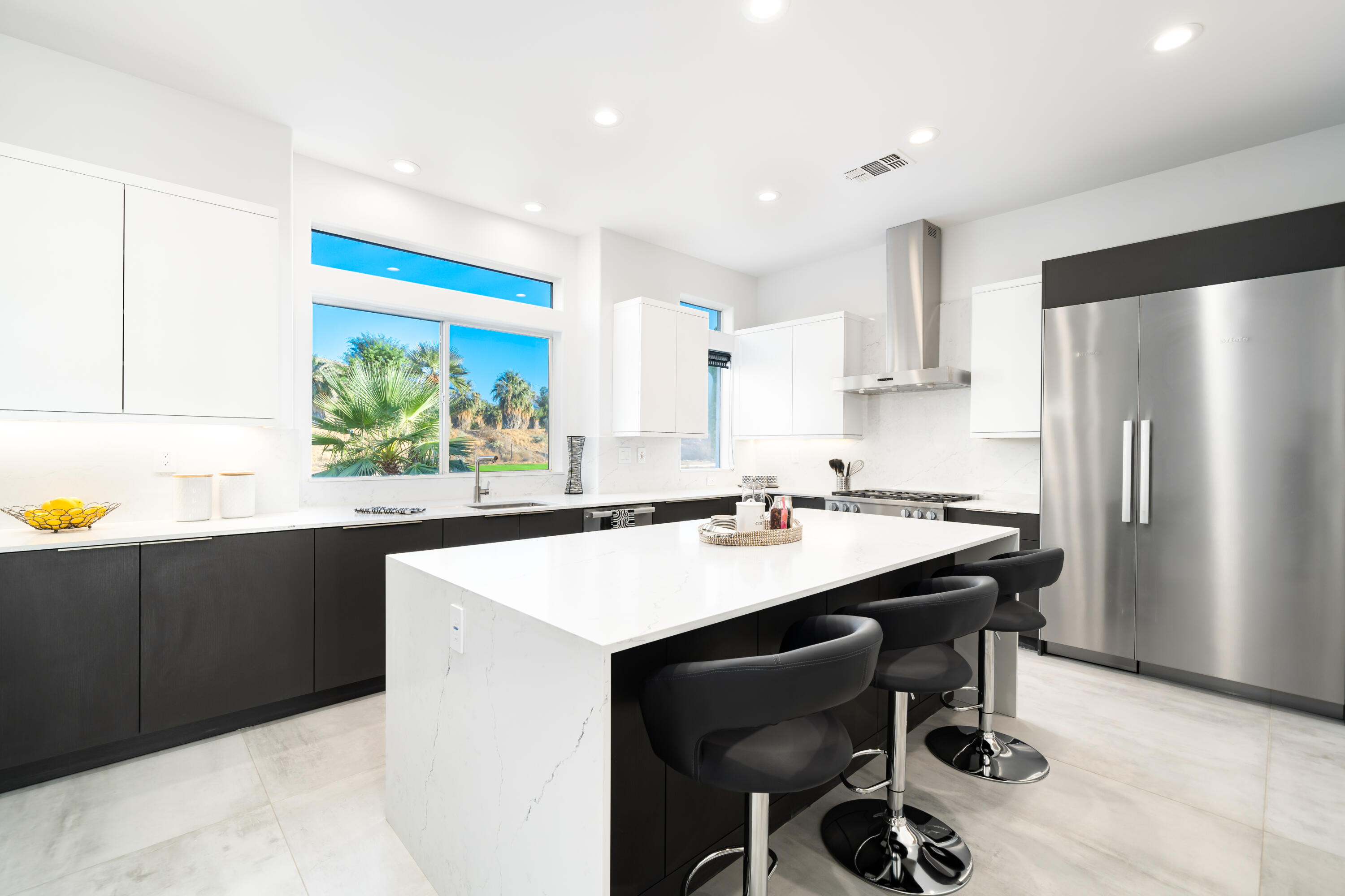 1488 Murray Canyon DR