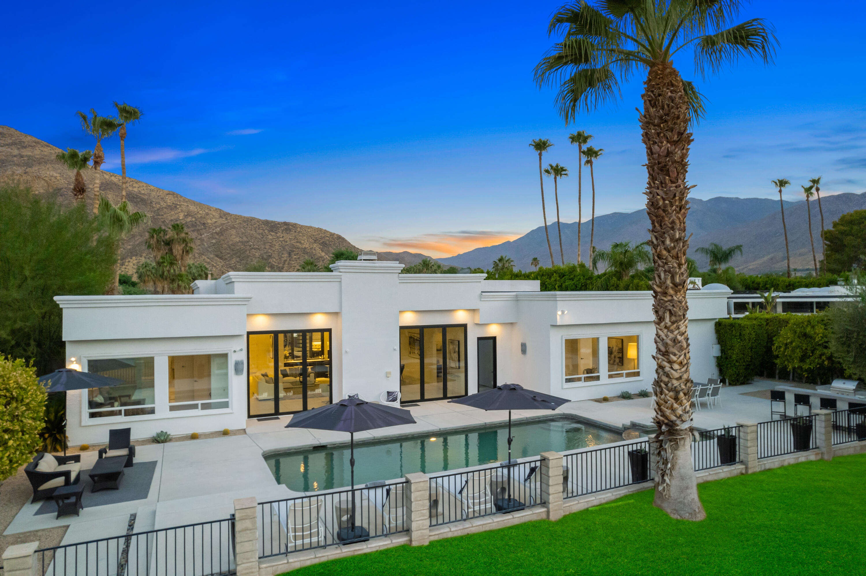 1488 Murray Canyon DR