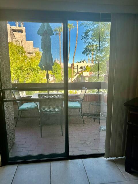 2601 S Broadmoor DR Unit: 7