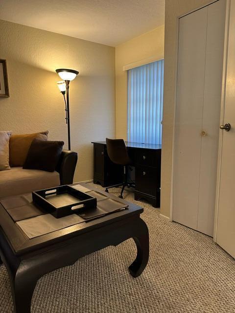 2601 S Broadmoor DR Unit: 7