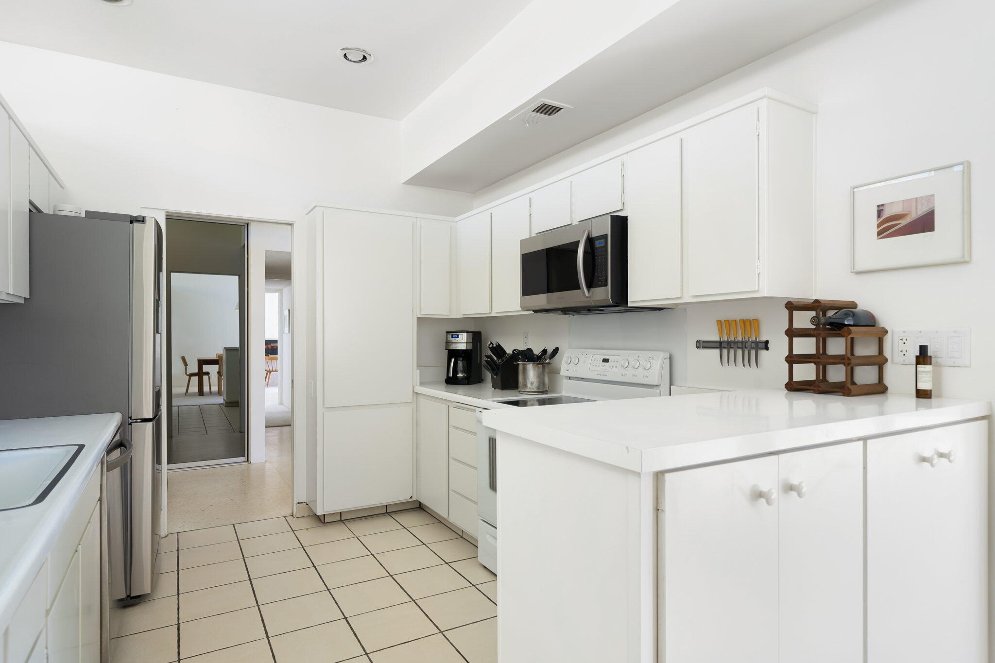 157 Desert Lakes DR