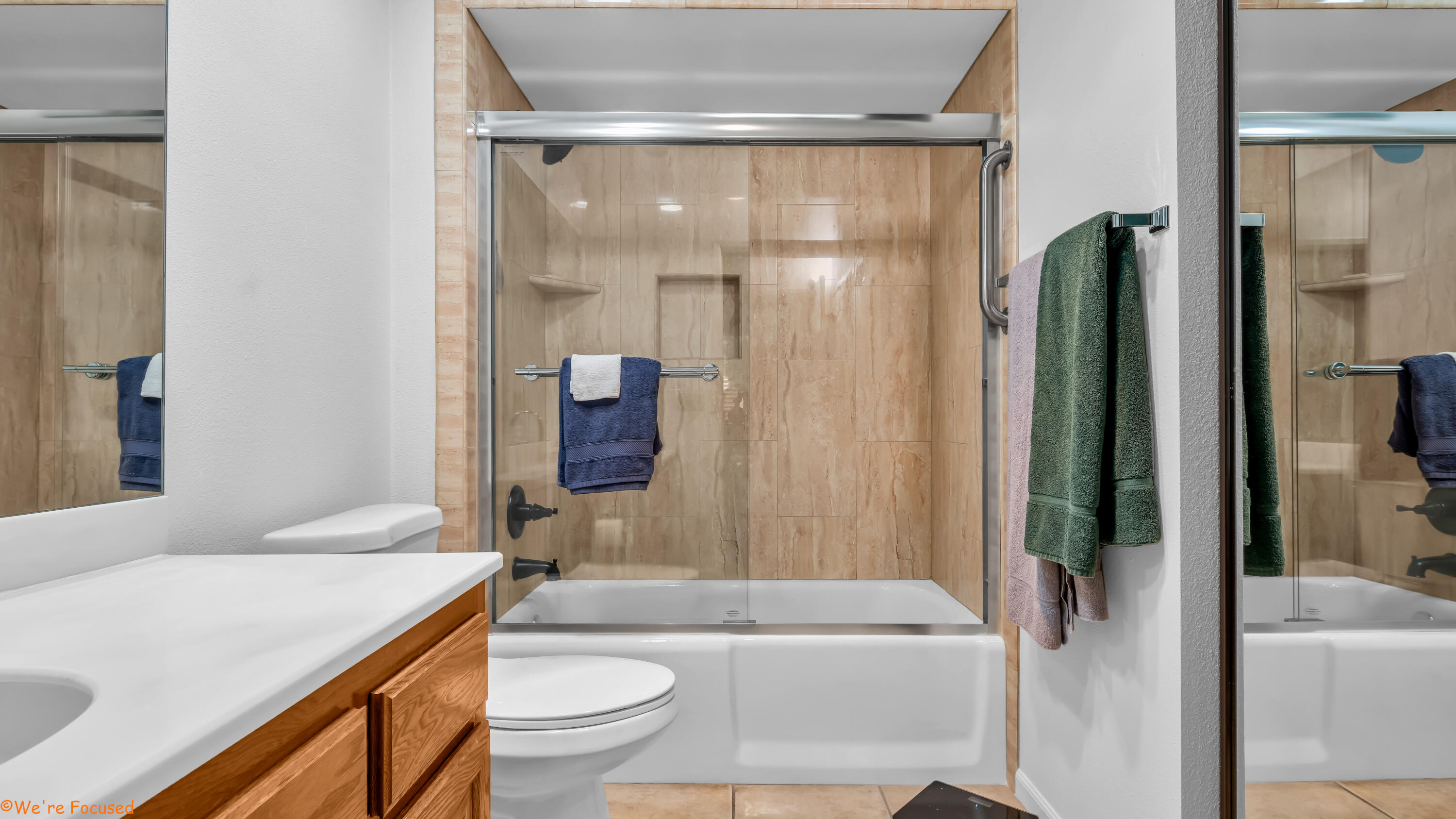 222 N Calle El Segundo Unit: 548