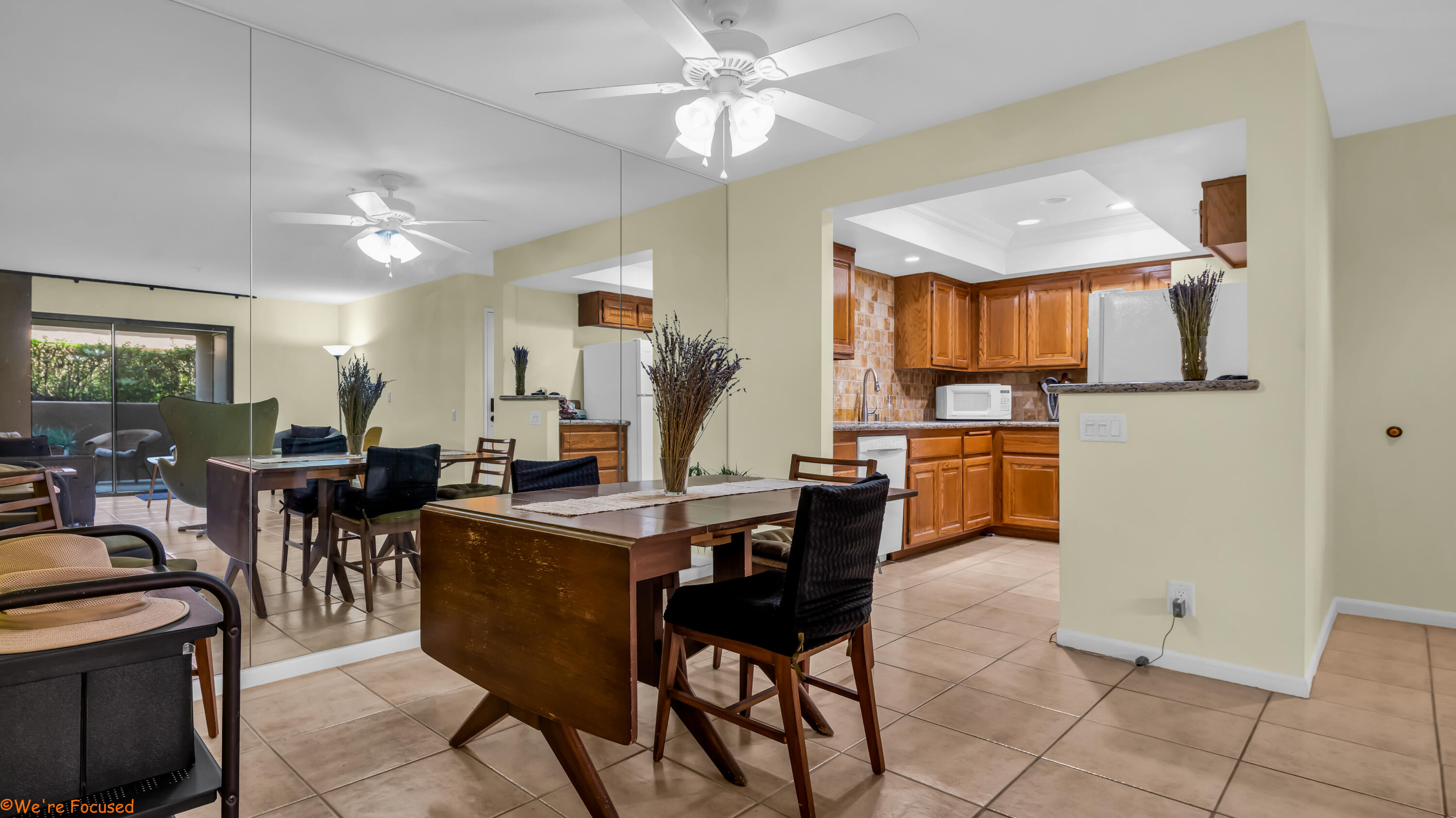 222 N Calle El Segundo Unit: 548