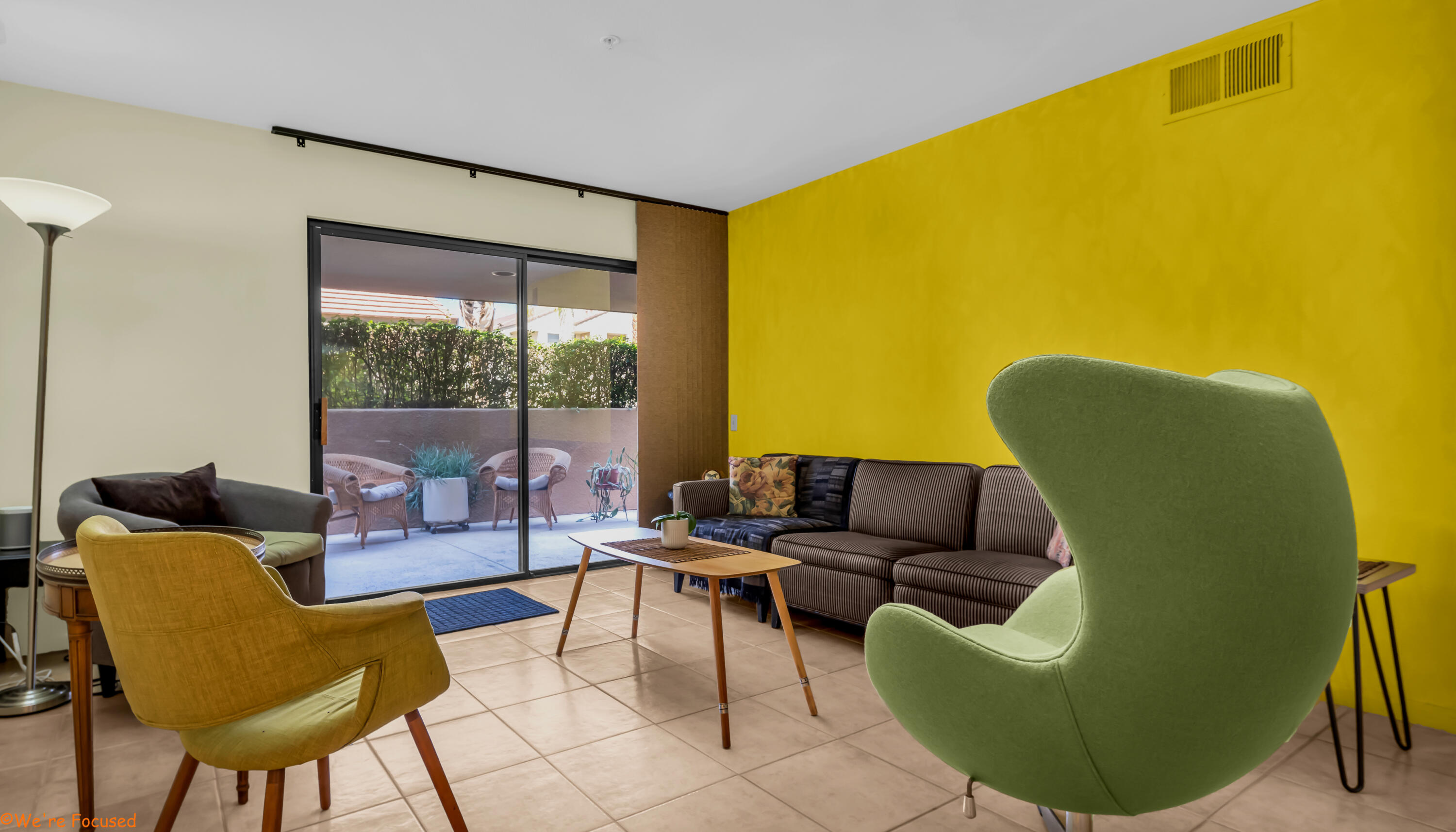 222 N Calle El Segundo Unit: 548