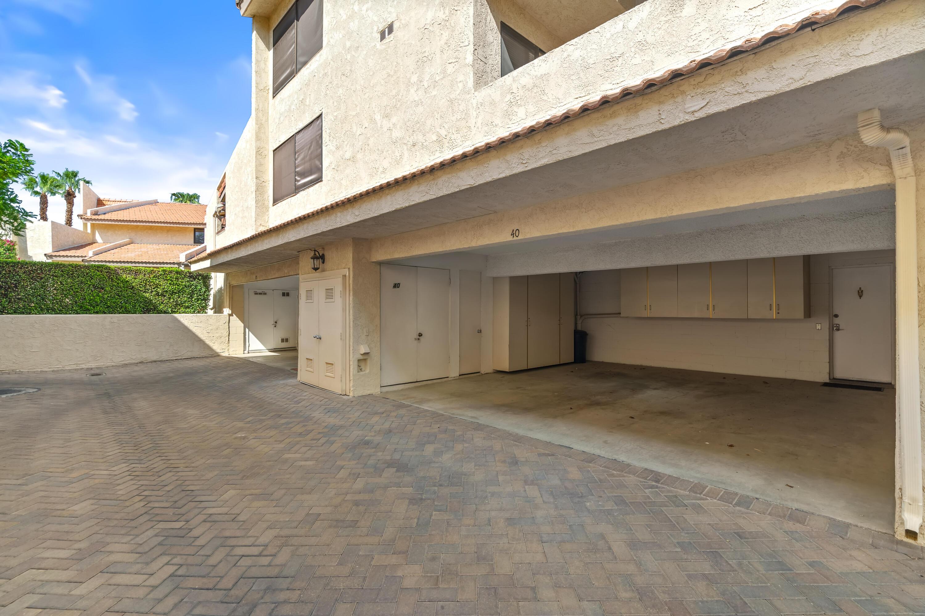 2600 S Palm Canyon DR Unit: 40