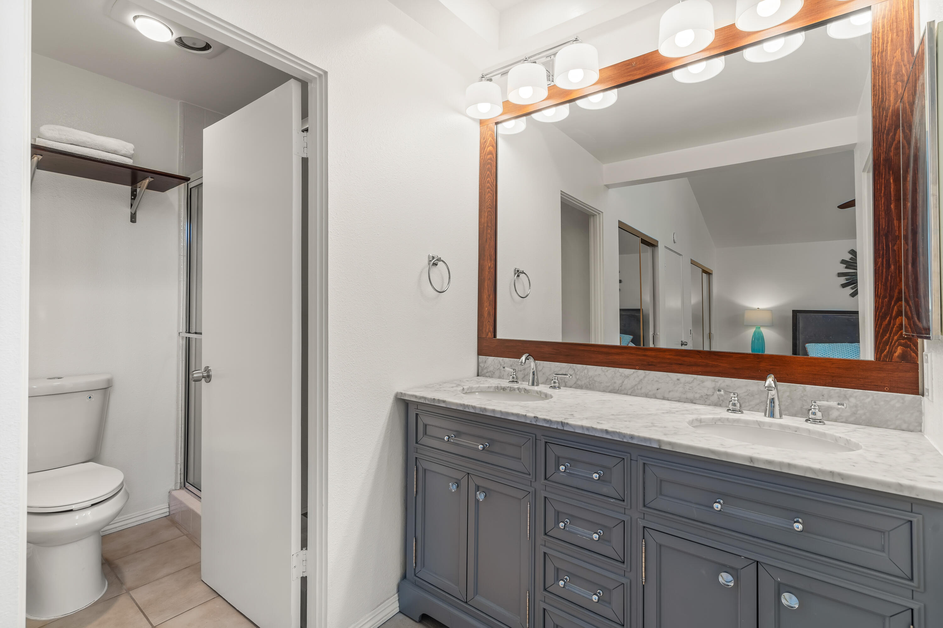 2600 S Palm Canyon DR Unit: 40