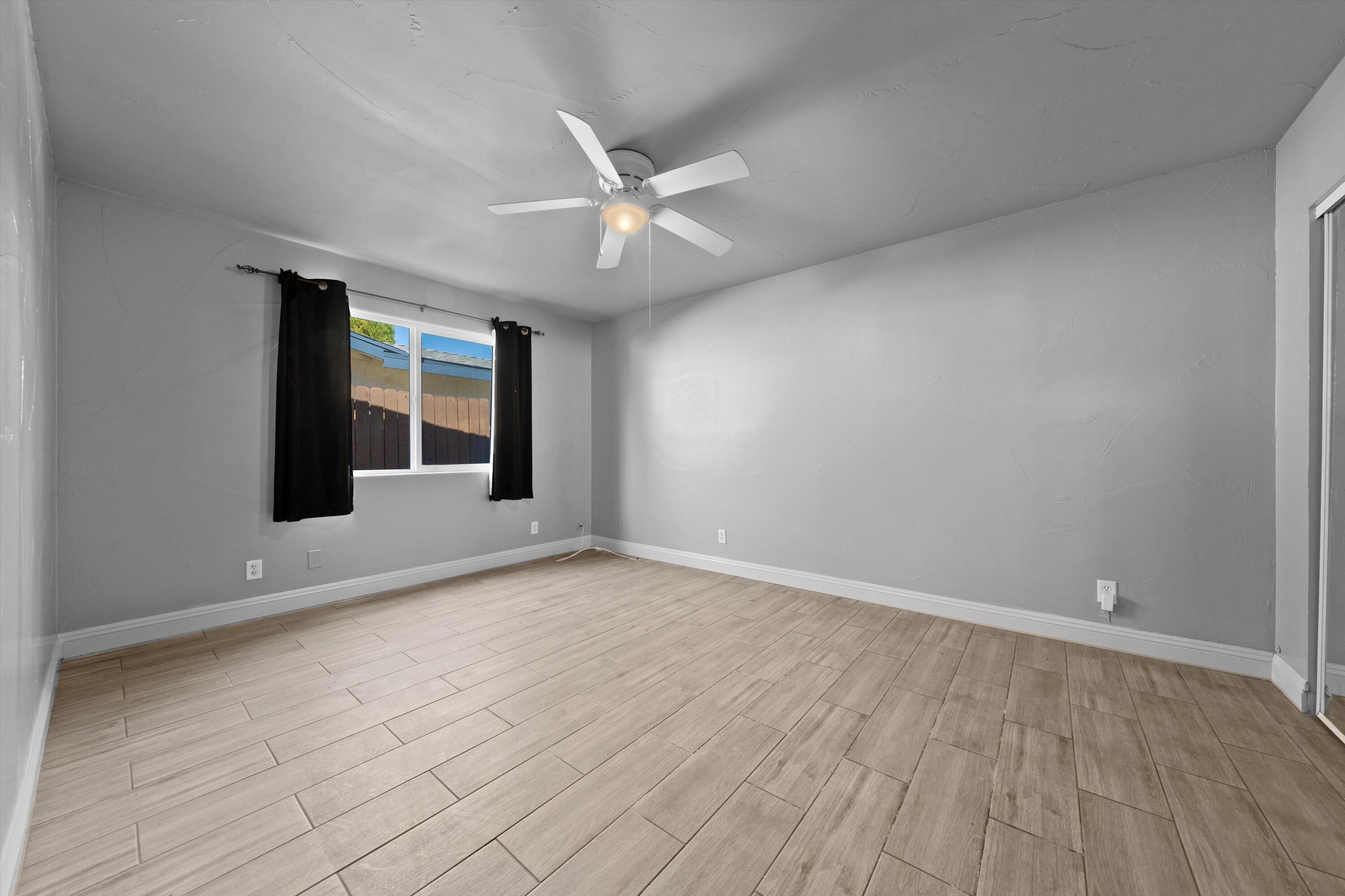 51675 Avenida Navarro