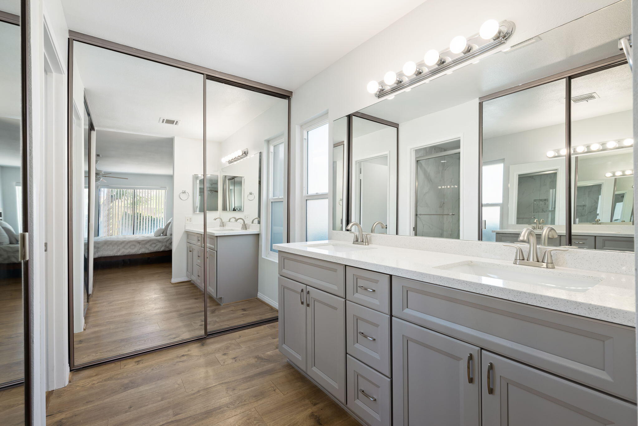 48982 Canyon Creest LN