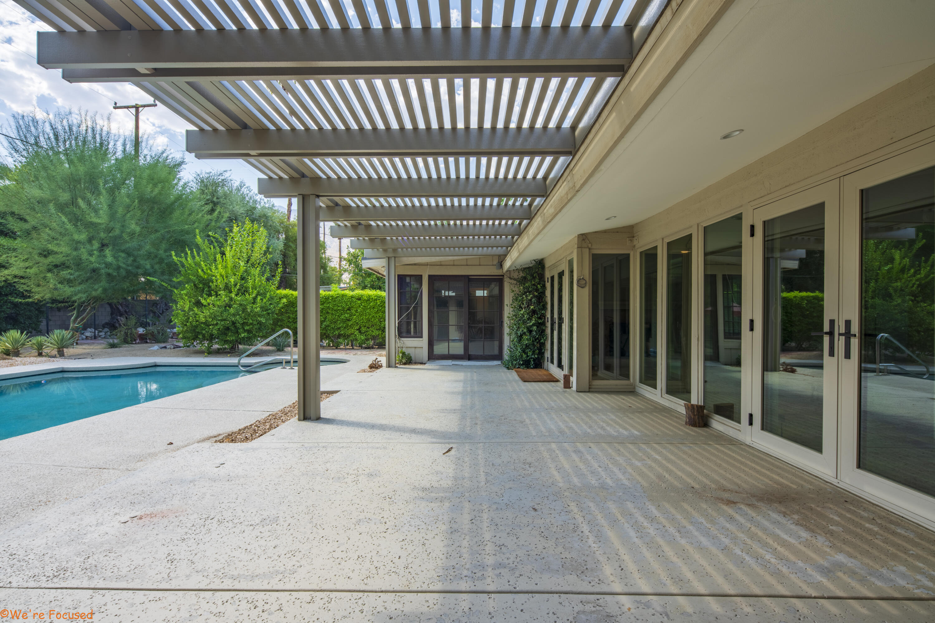 1651 E San Lorenzo RD