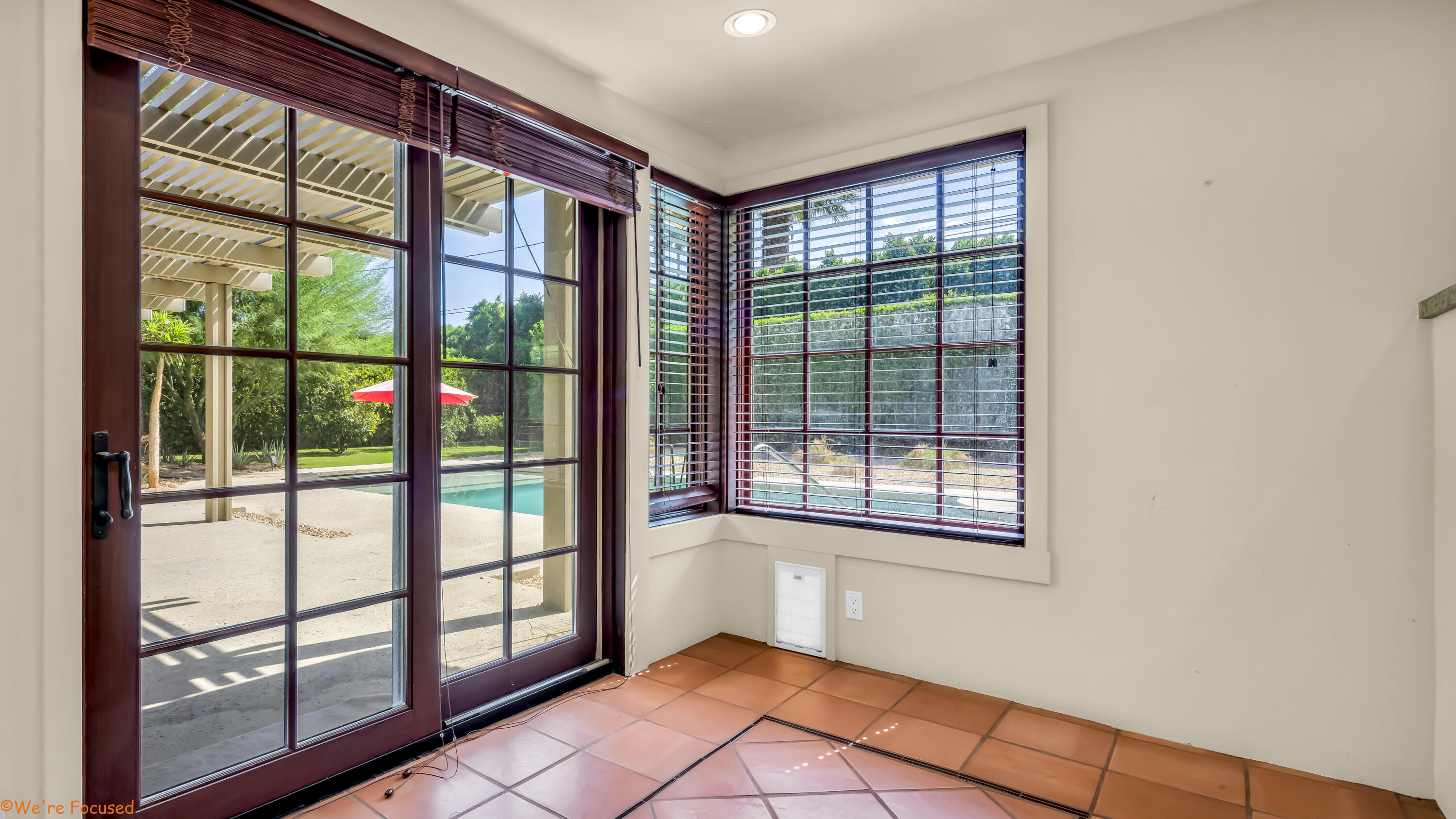 1651 E San Lorenzo RD