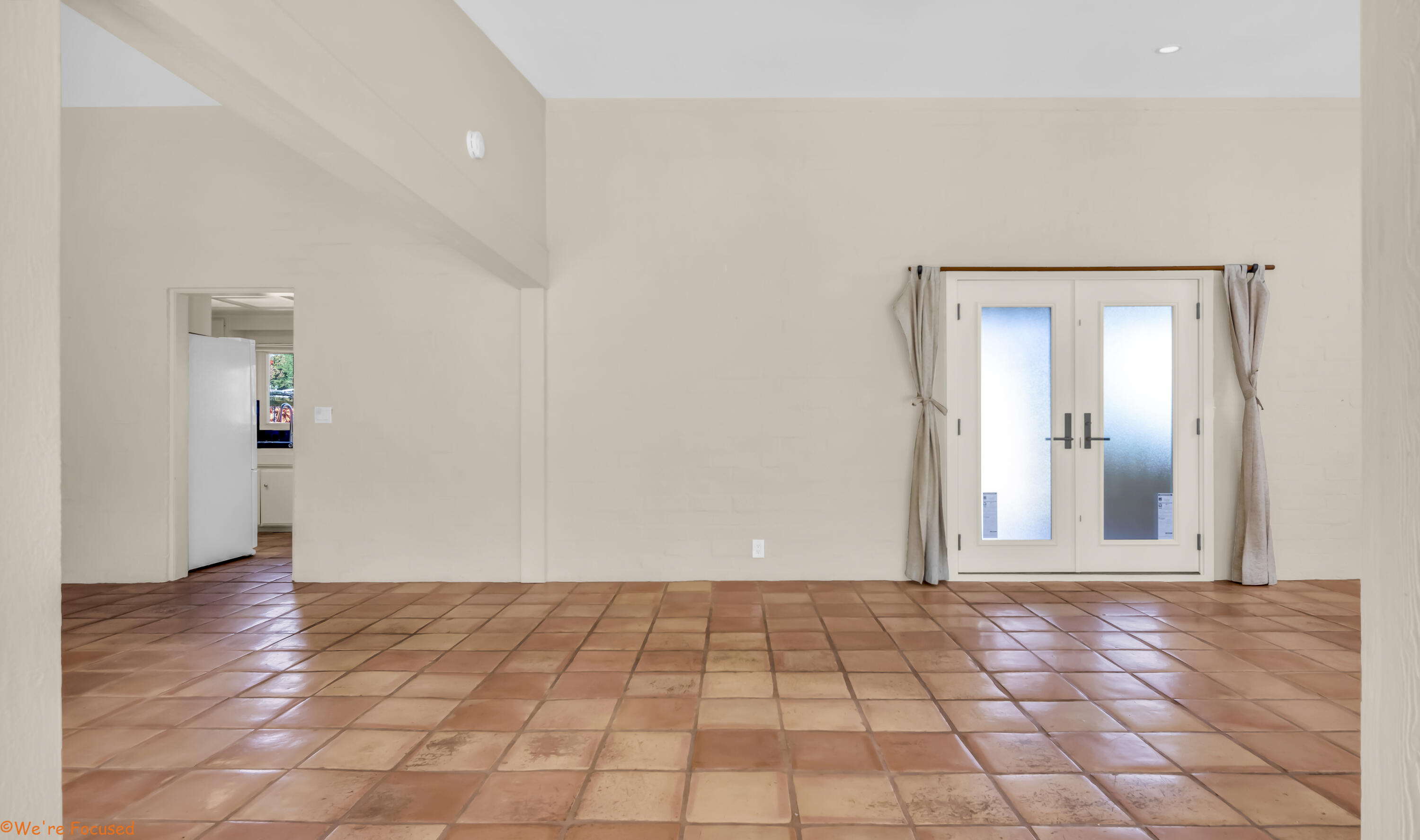 1651 E San Lorenzo RD