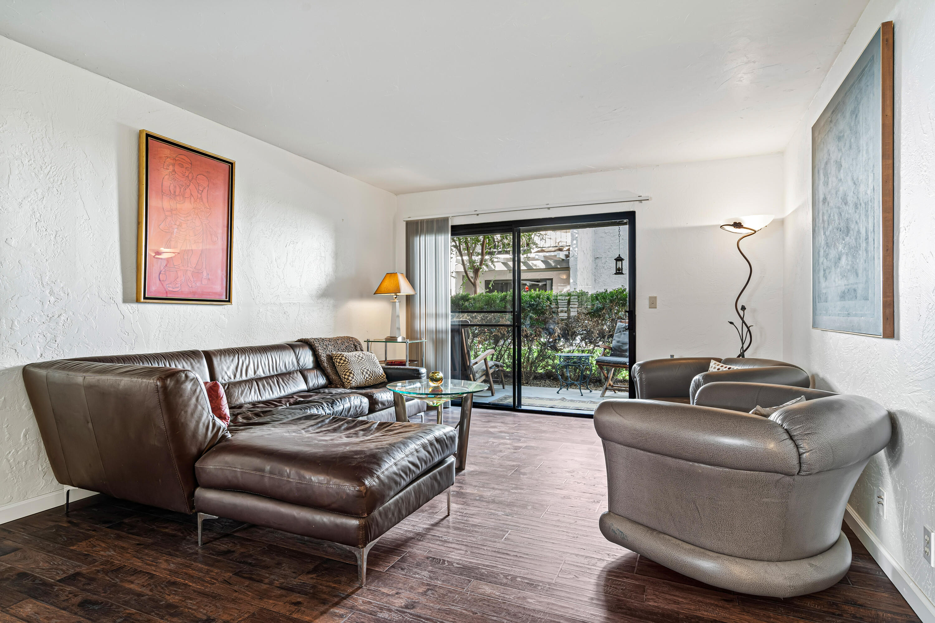 1050 E Ramon RD Unit: 6