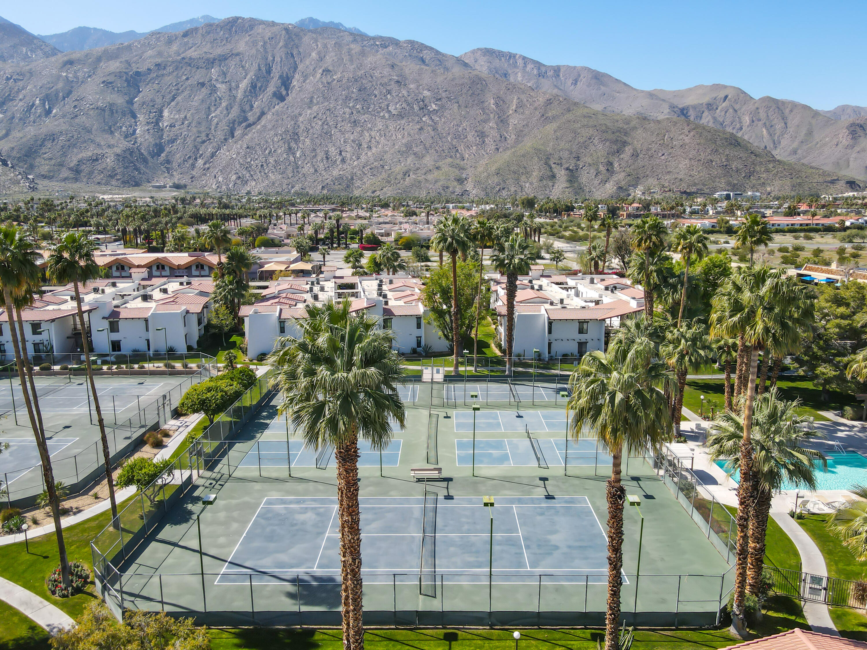 1050 E Ramon RD Unit: 6