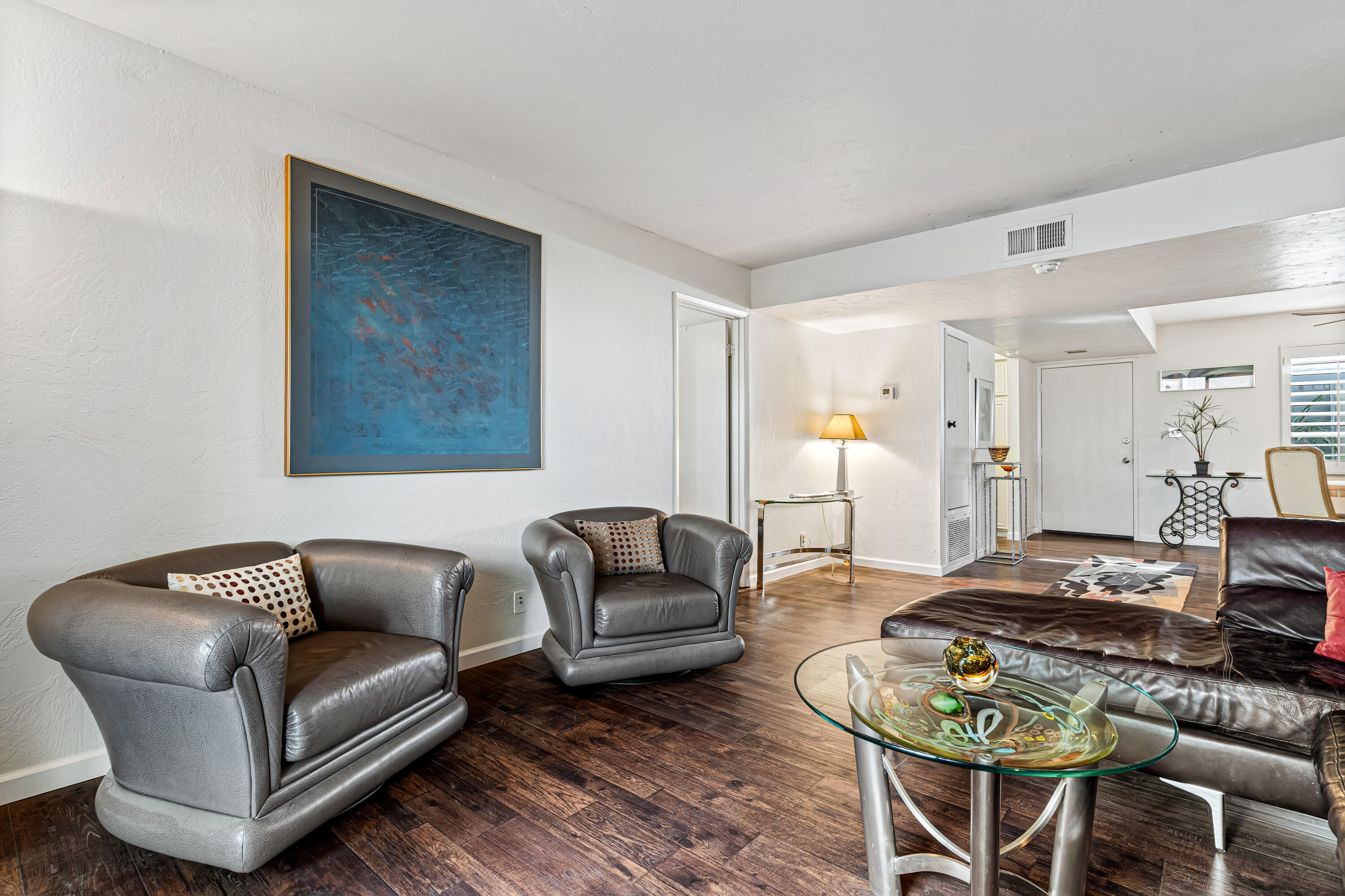 1050 E Ramon RD Unit: 6