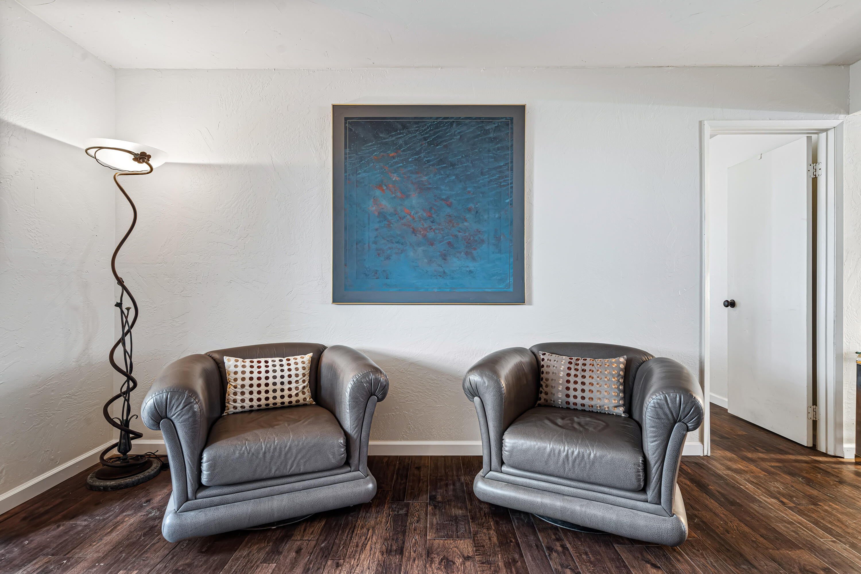 1050 E Ramon RD Unit: 6