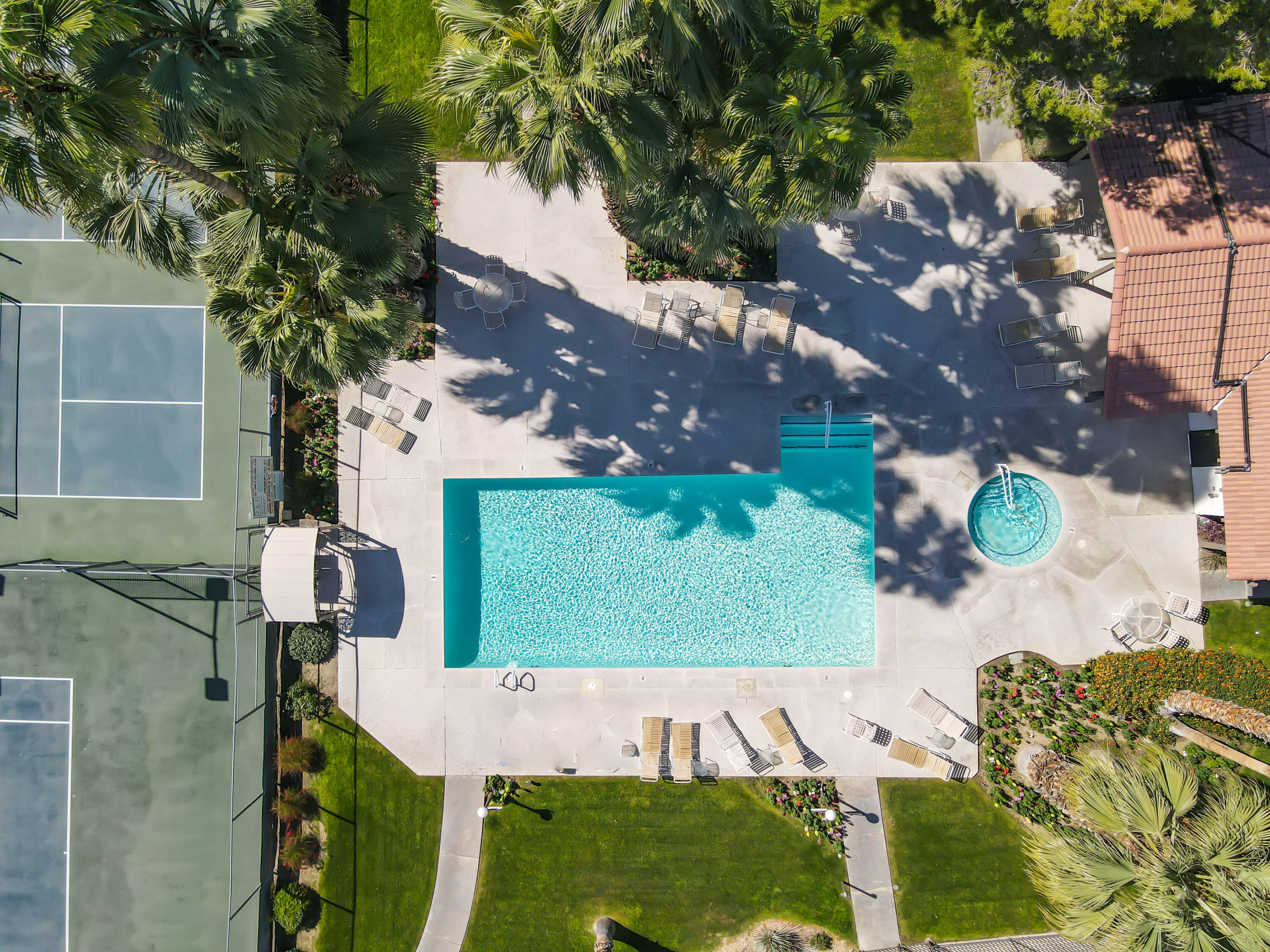 1050 E Ramon RD Unit: 6