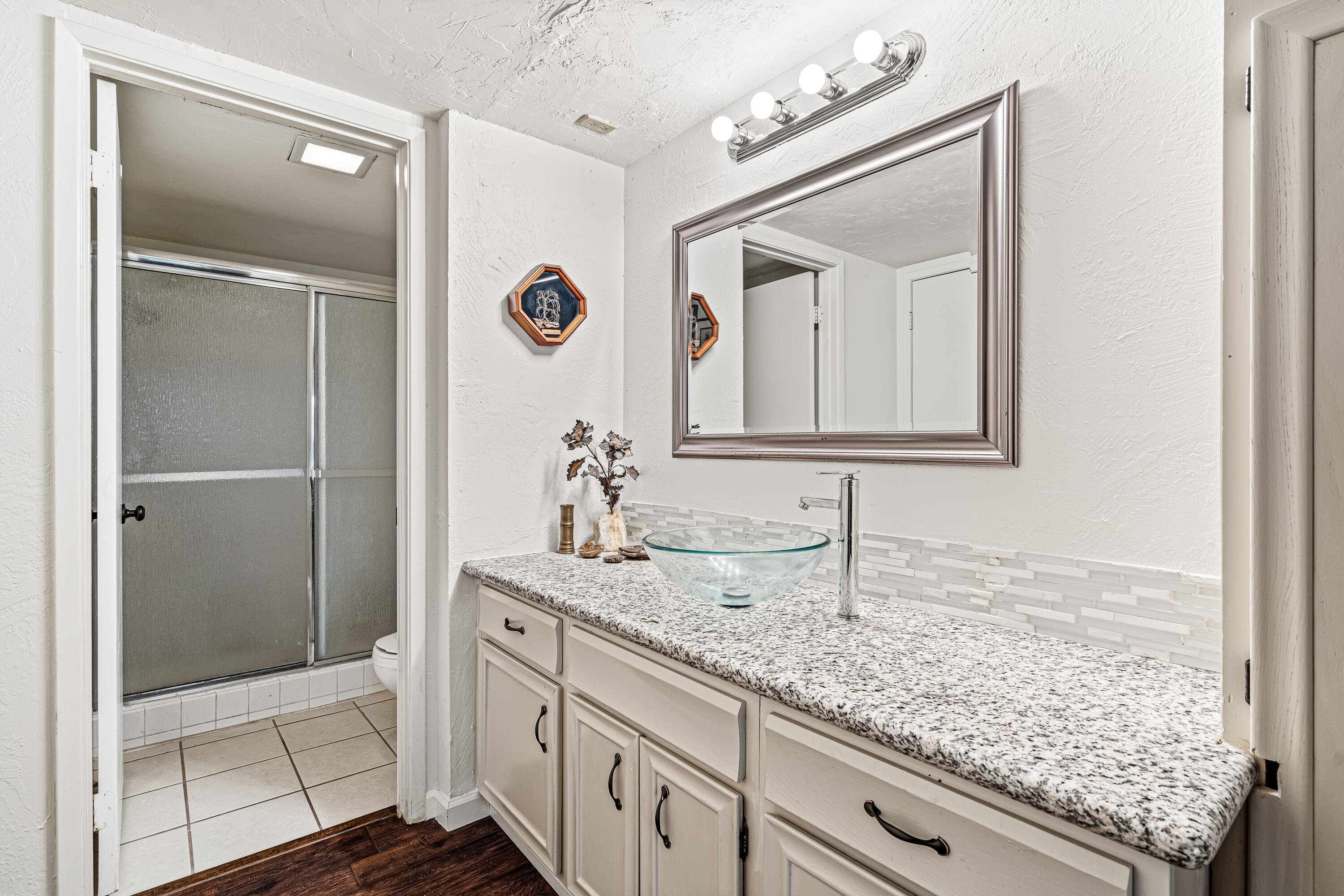 1050 E Ramon RD Unit: 6