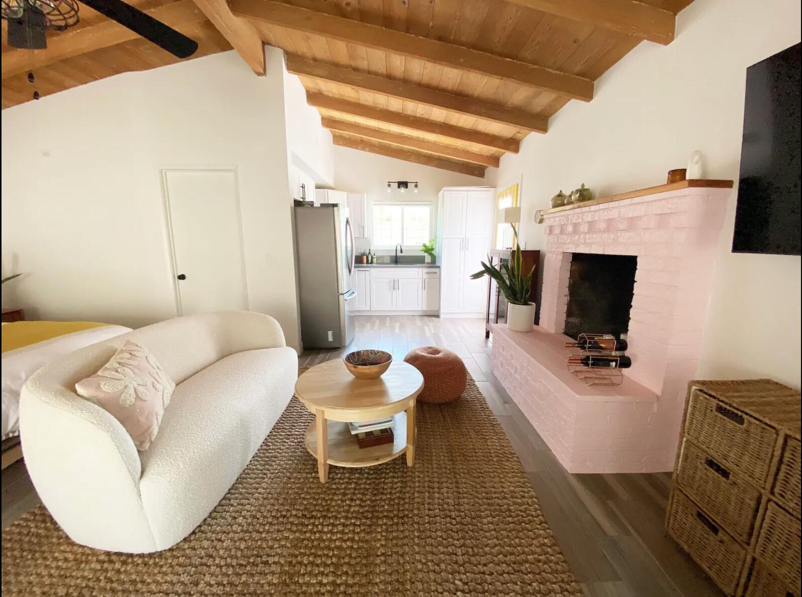 1328 E Camino Primrose