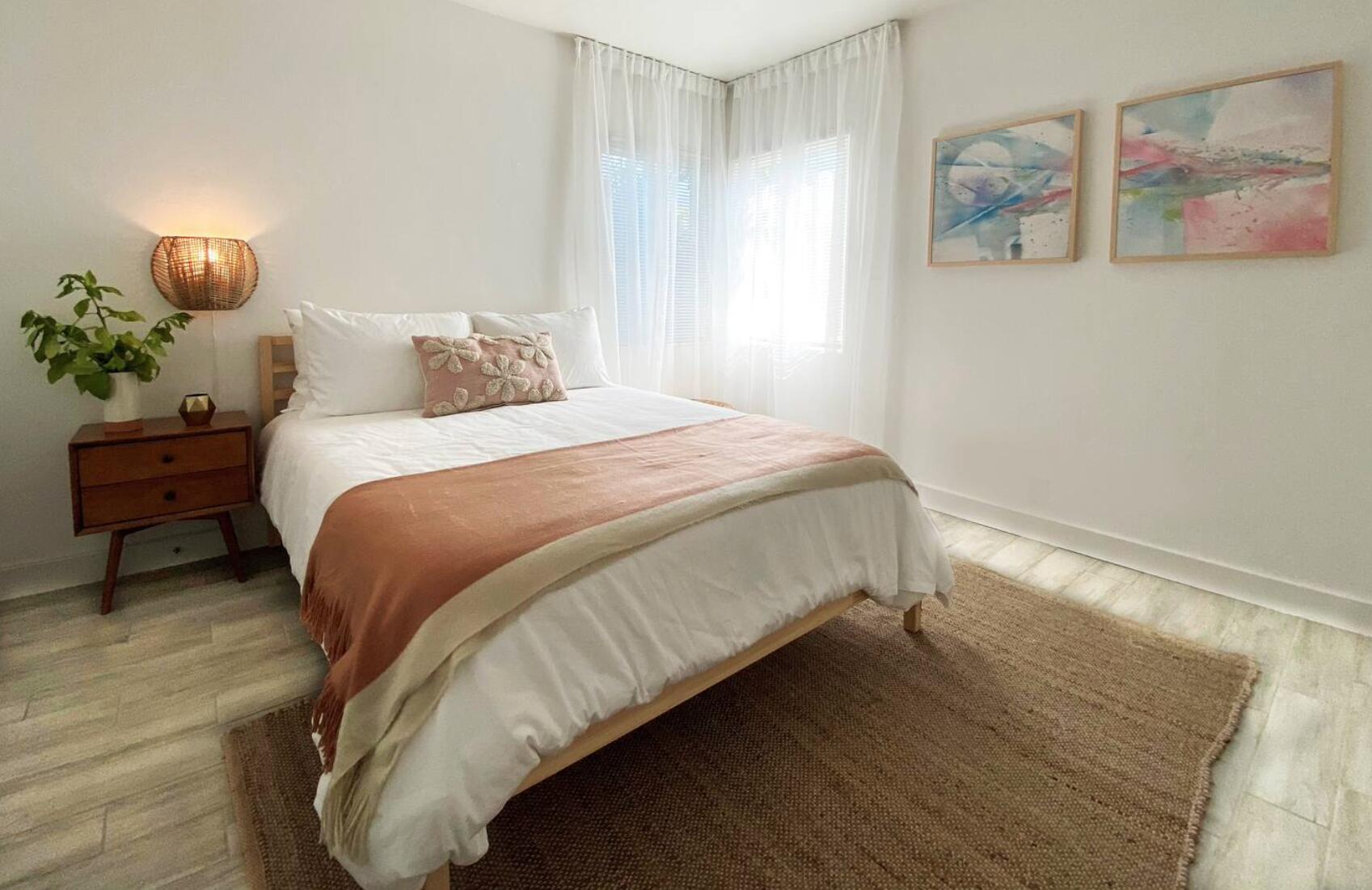 1328 E Camino Primrose